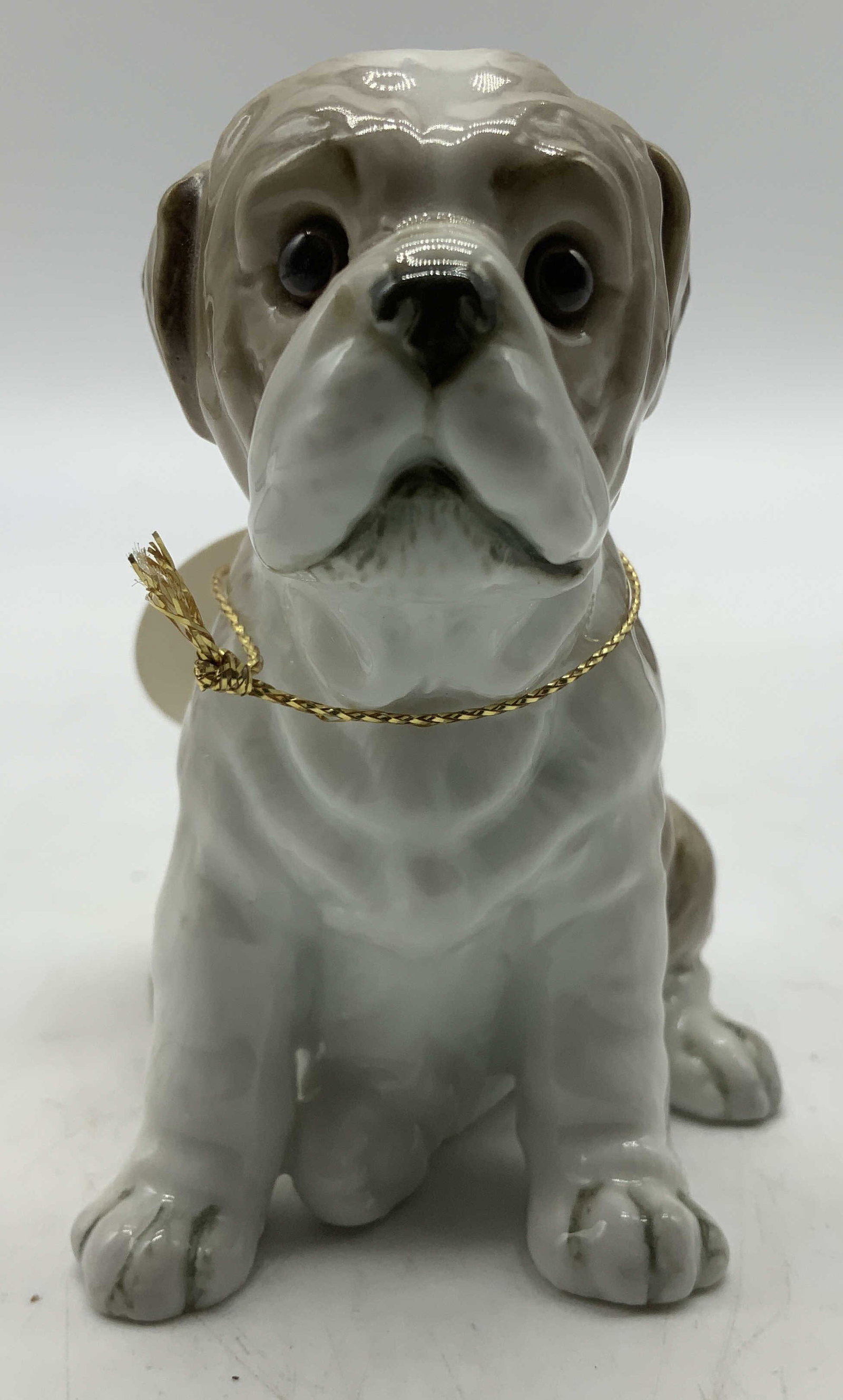 1986 Lefton China Sevilla Bulldog Figurine (1 of 6)