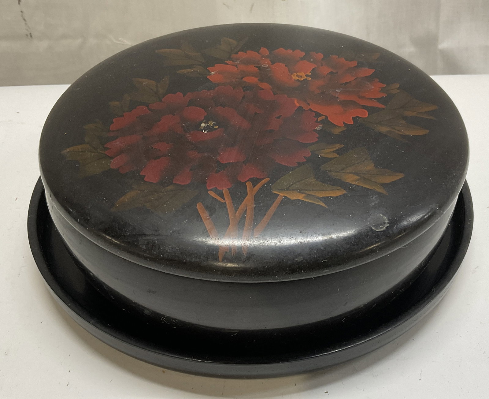 VTG Japanese Black Lacquer Red Peonies Trinket Box (1 of 9)