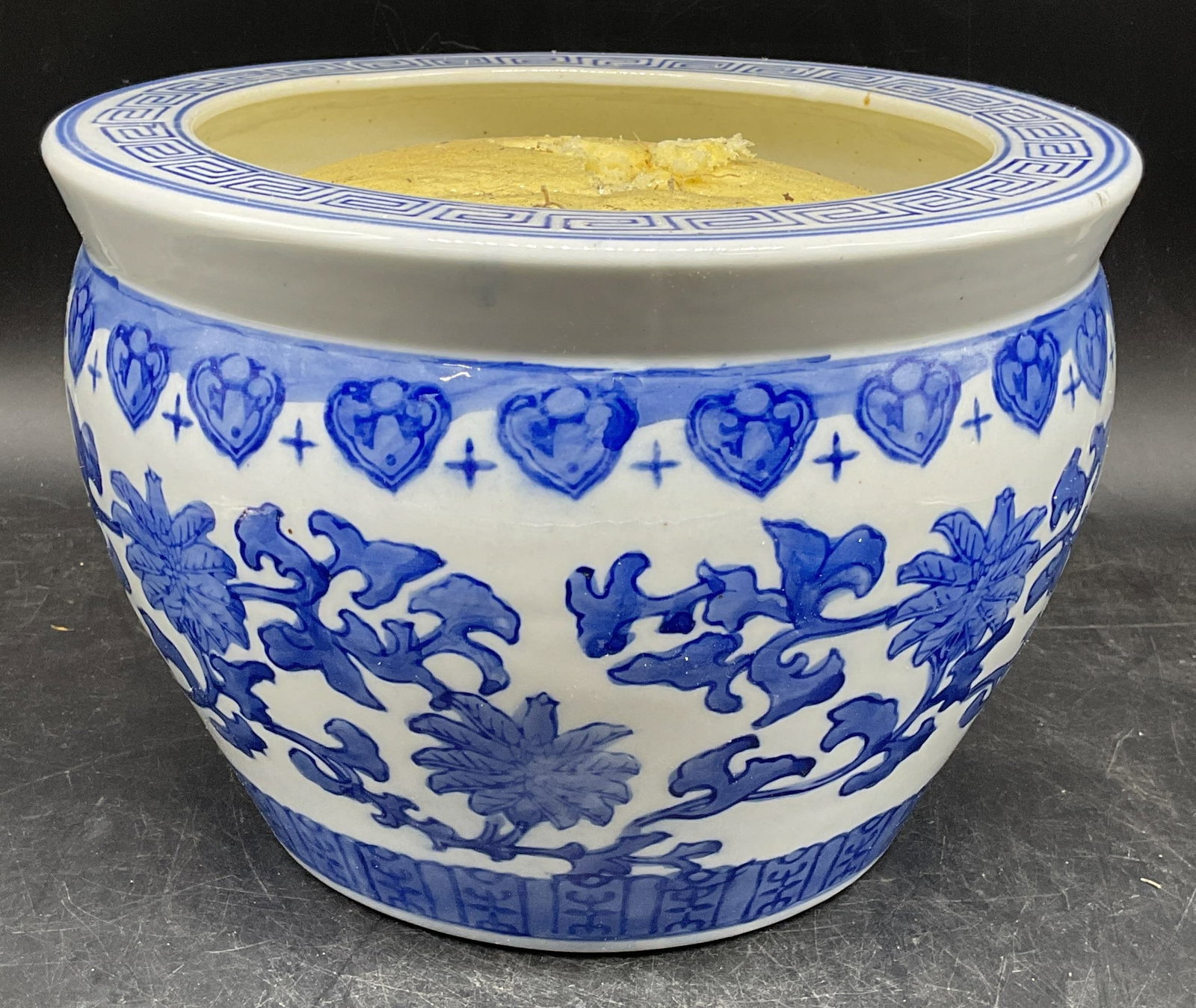 Blue & White Chinese Porcelain Jardiniere (1 of 7)