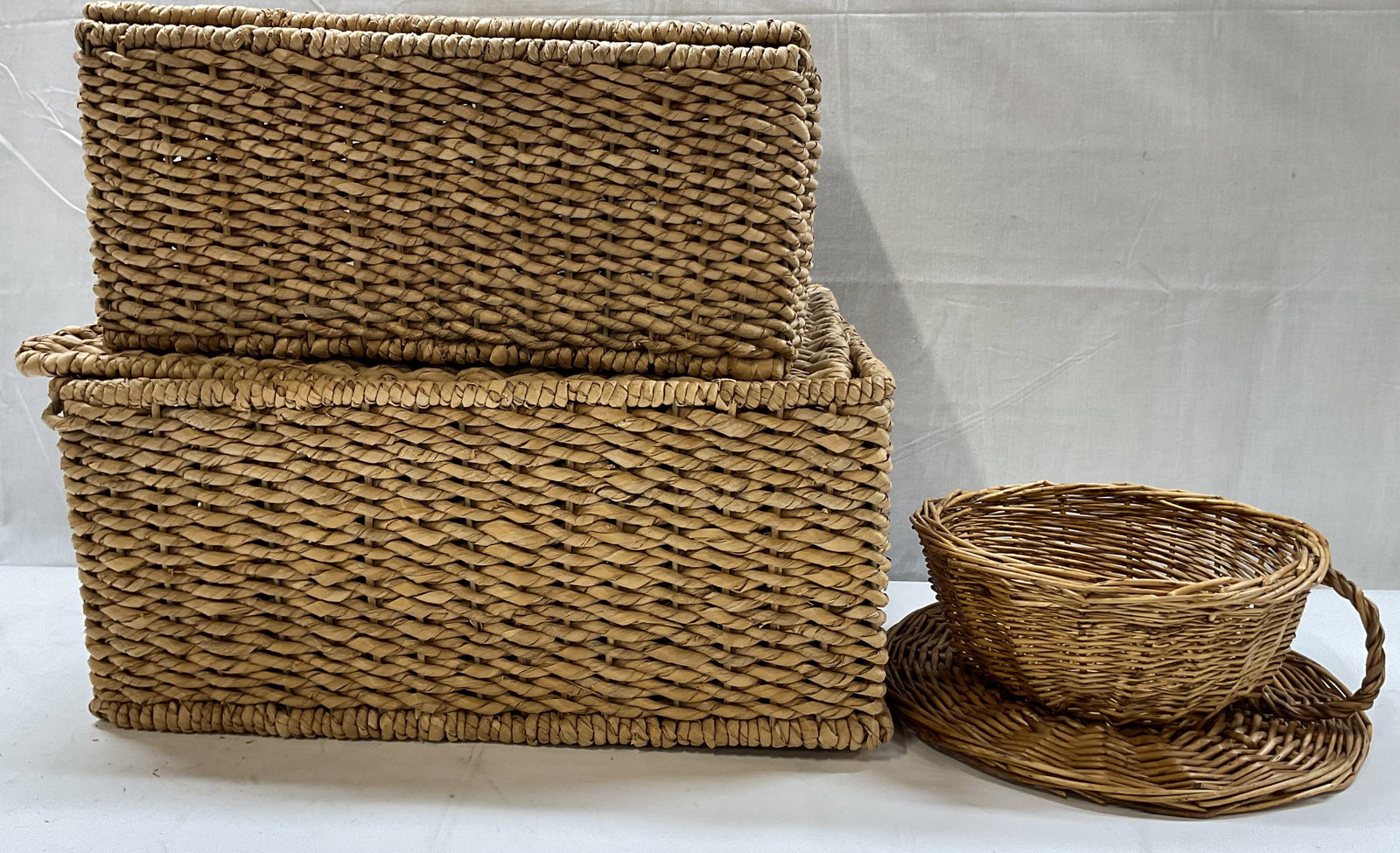 Lot 3 Vintage Woven Wicker Storage Baskets (1 of 13)
