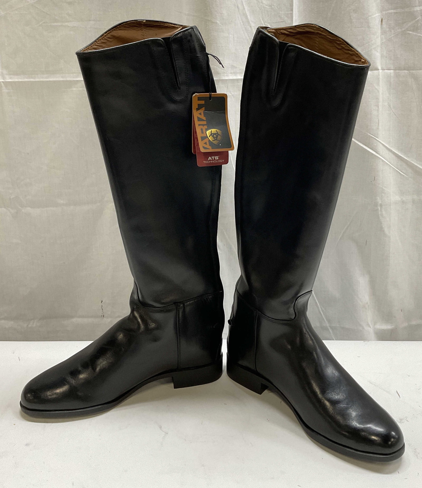 NWT Ariat Genuine Leather Equestrian Boots Size 10 (1 of 11)