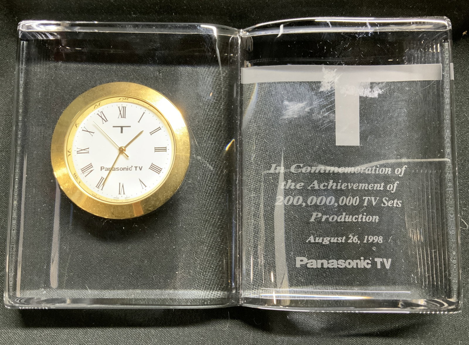 1998 Panasonic TV Commemorative Award Clock (1 of 6)