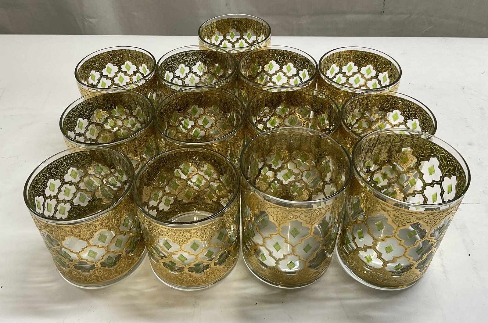 Lt 13 VTG Culver Ltd Valencia Gilt & Green Glasses (1 of 10)