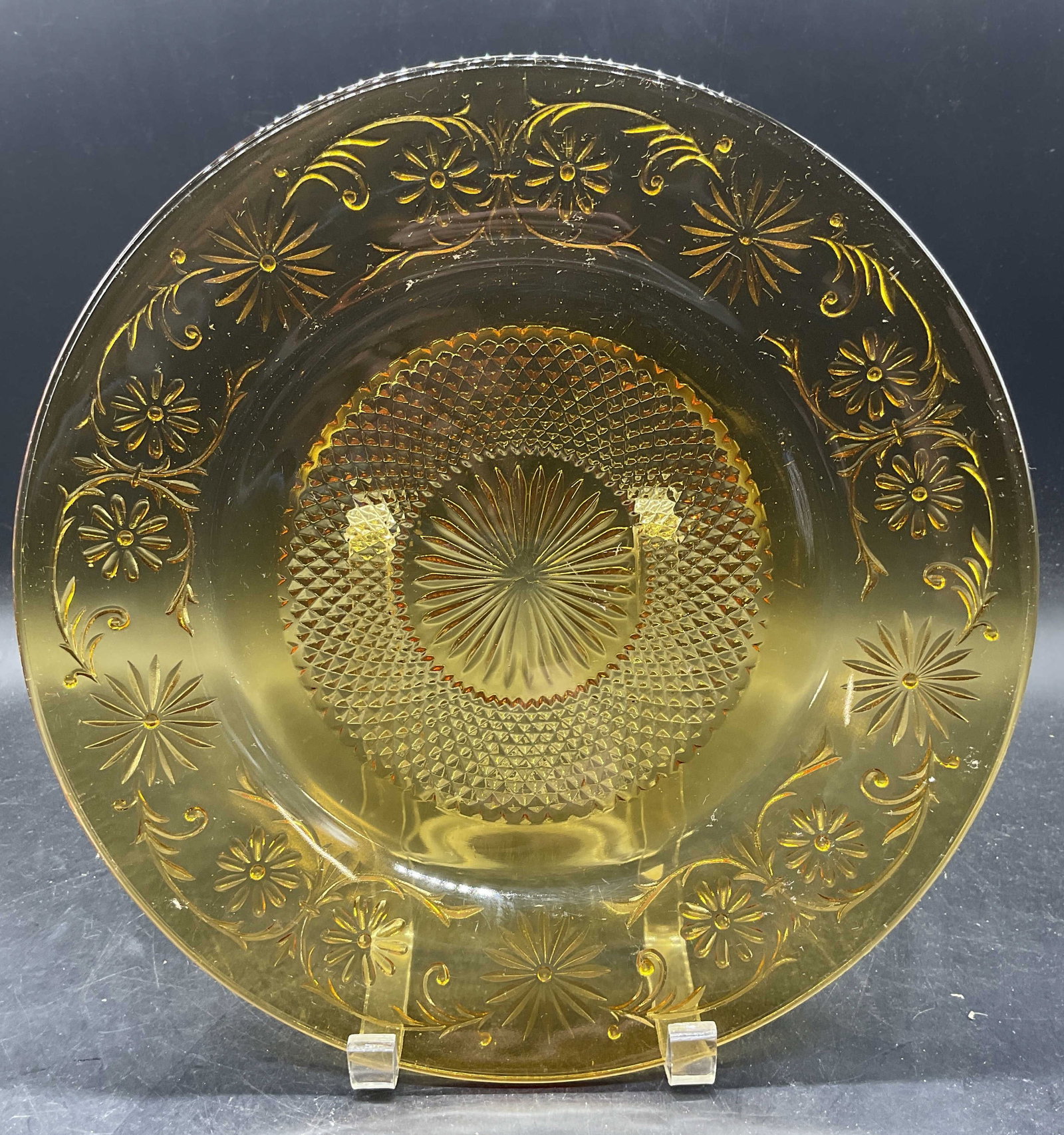 Vintage Depression Glass Style Amber Glass Plate (1 of 7)