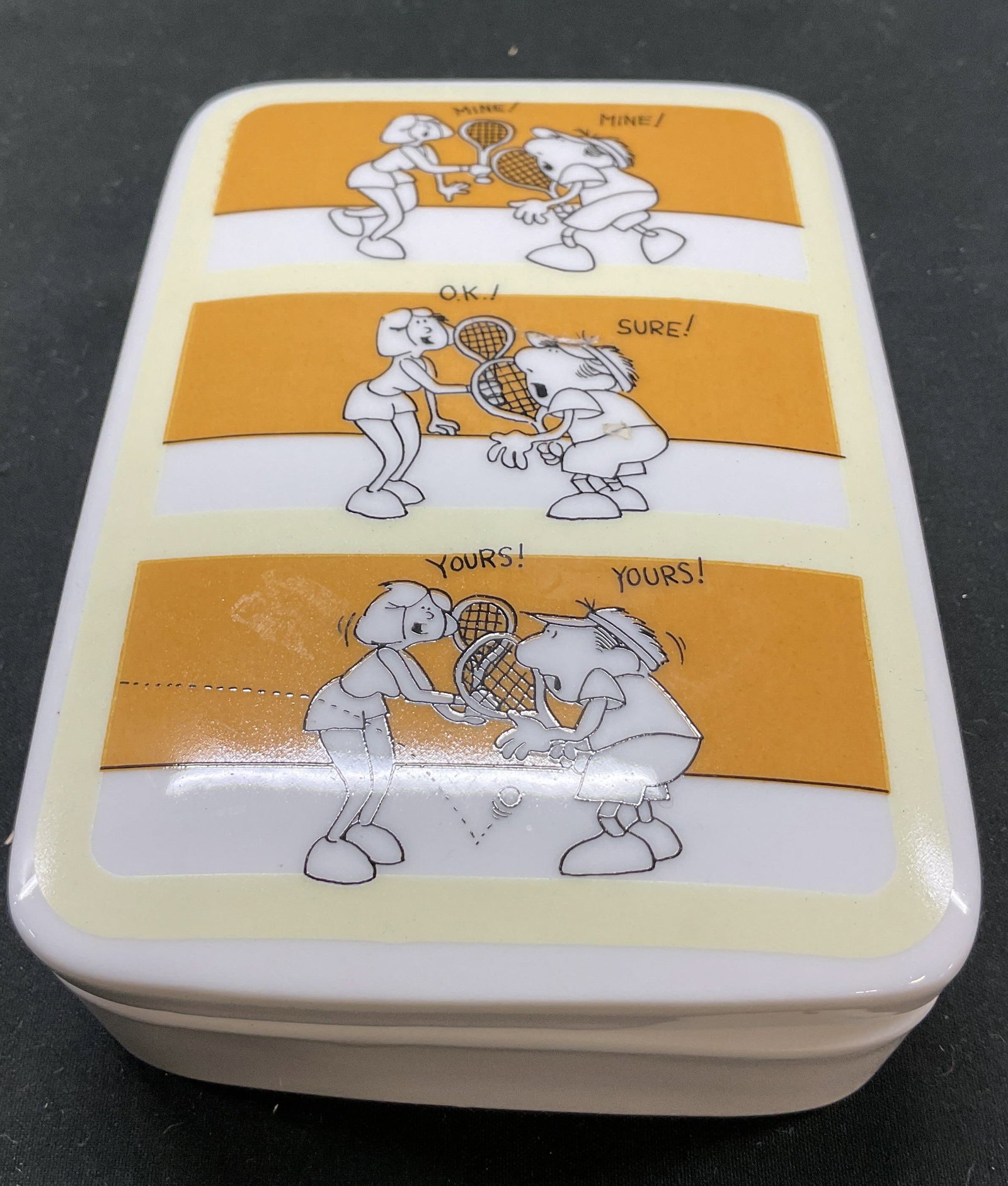 1975 Kersten Bros Sports Chagrin Cartoon Trkt Bx (1 of 11)