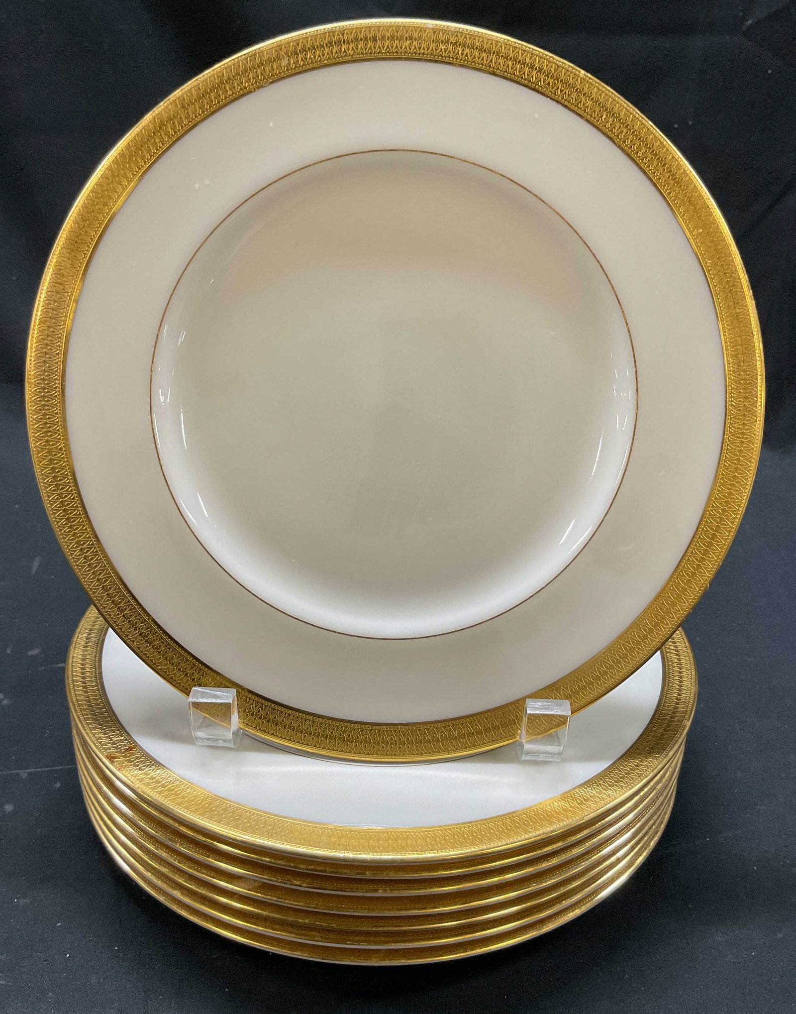 Set 8 Lenox Lowell Porcelain Plates USA (1 of 6)