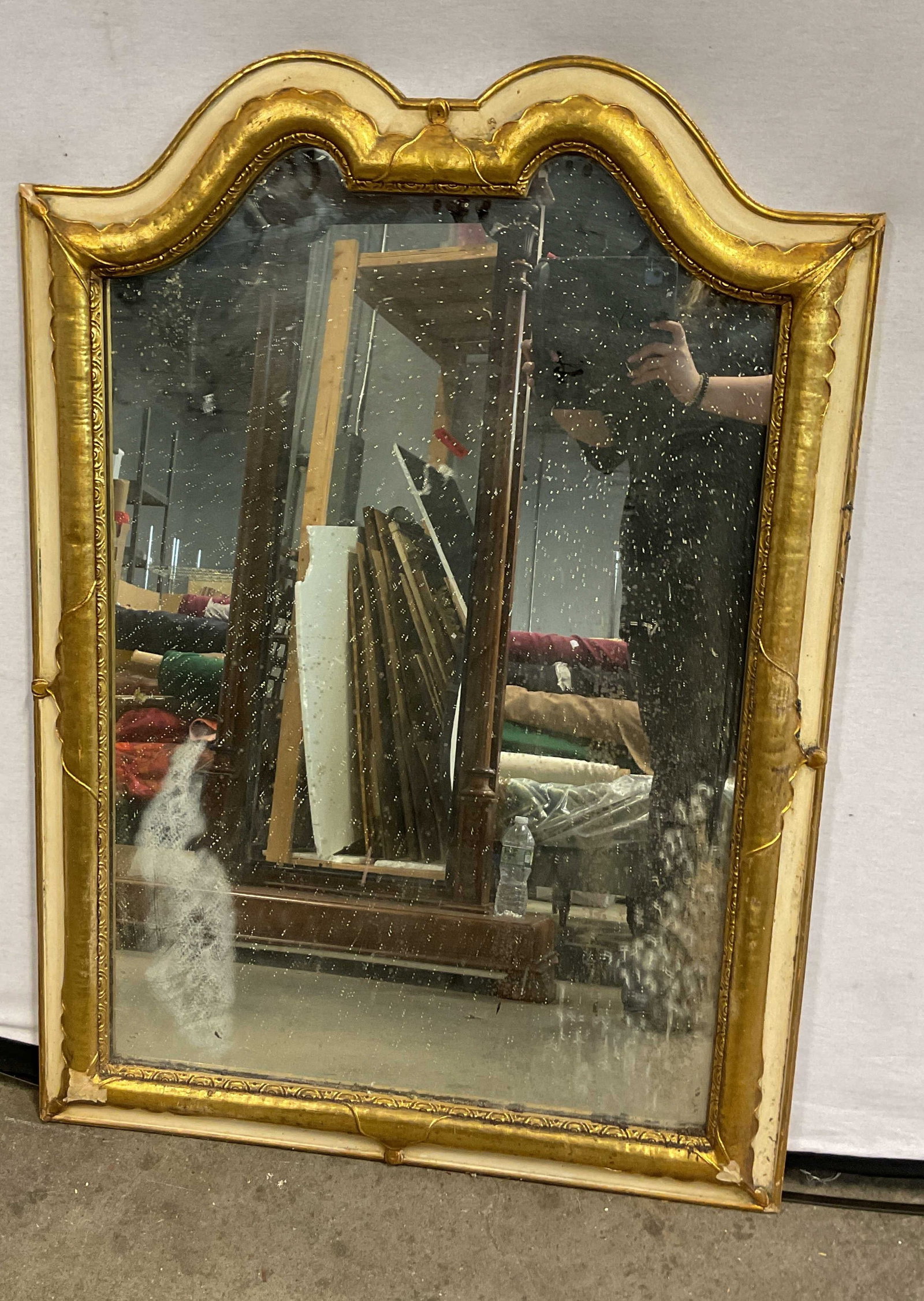 Hollywood Regency Style Gilt Wood Wall Mirror 40in (1 of 9)