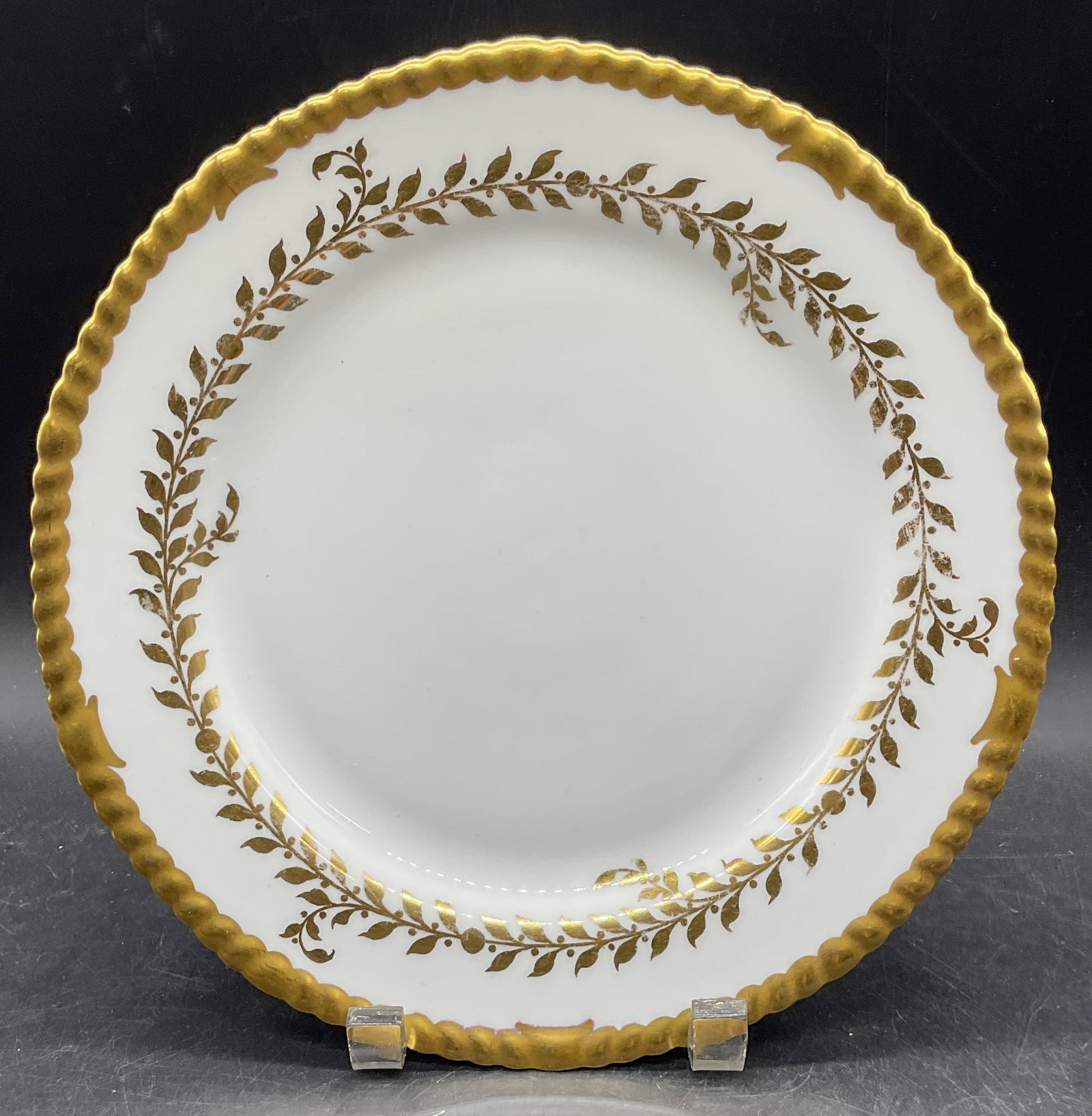 Vtg Martin China Limoges Gilt Porc Plate, France: Vintage, possibly antique, Martin China Limoges porcelain plate with gilt floral decoration. Made in France. Measures approx. 9.5 inches wide. Some scratching and loss to gilt. Vintage plate, Limoges 