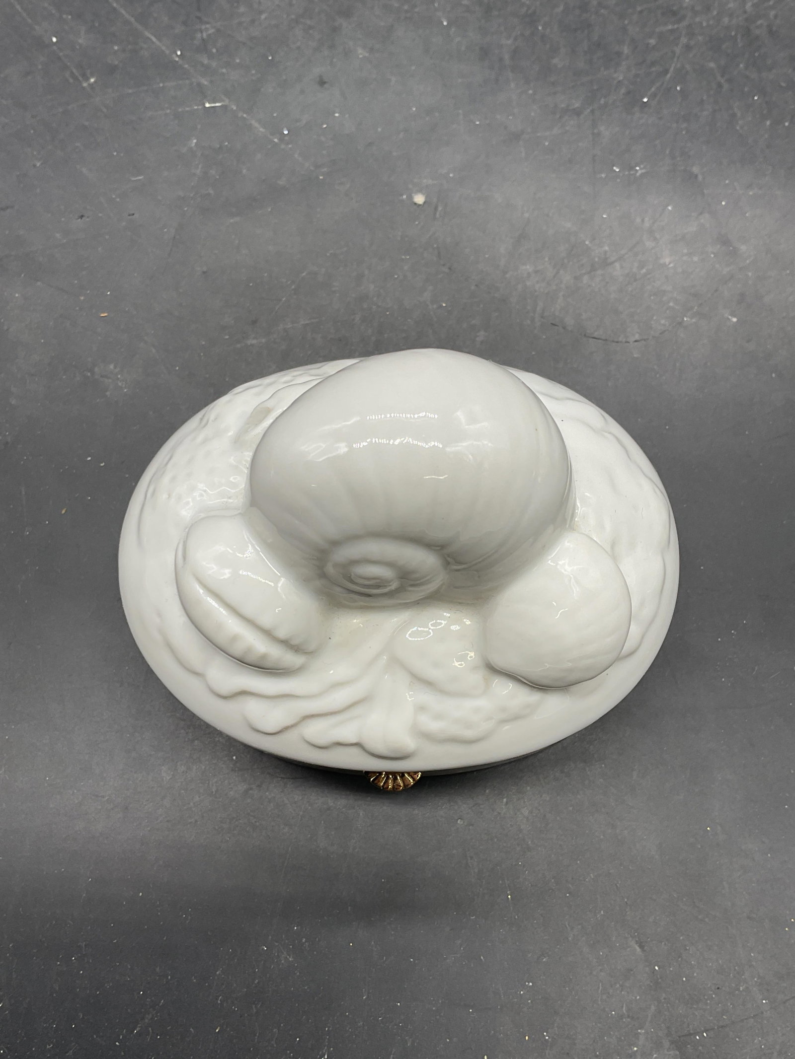 Taste Setter Sigma Ceramic Shell Trinket Box - 2
