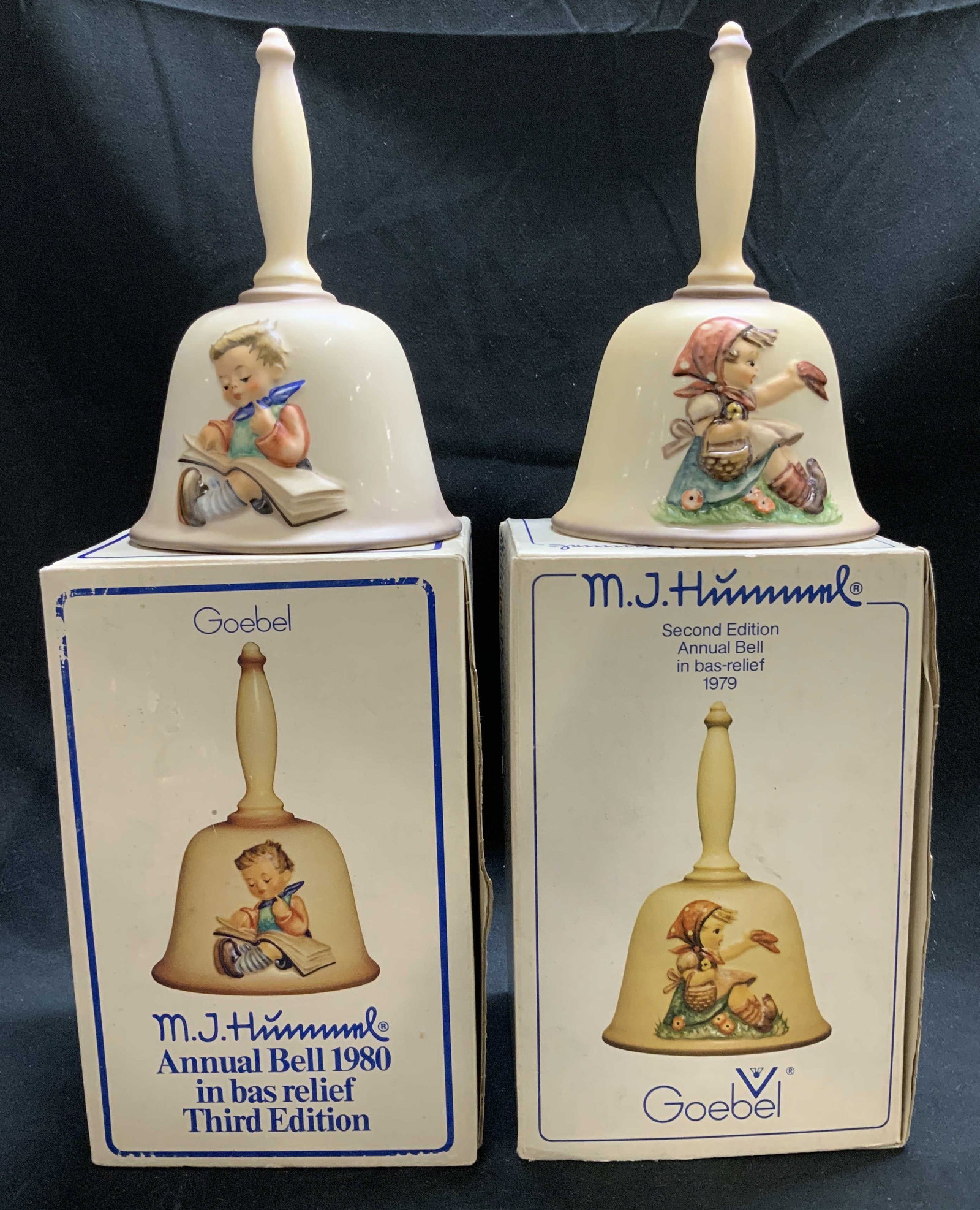 Lot 2 Vtg M.J. Hummel Annual Bells W Org Bx GERM (1 of 7)