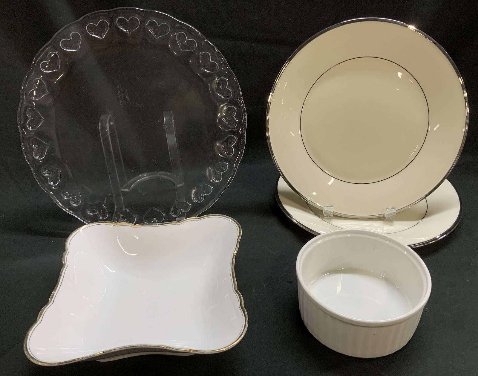 Lot 5 Assorted Tableware LENOX, ARABIA+ (1 of 9)