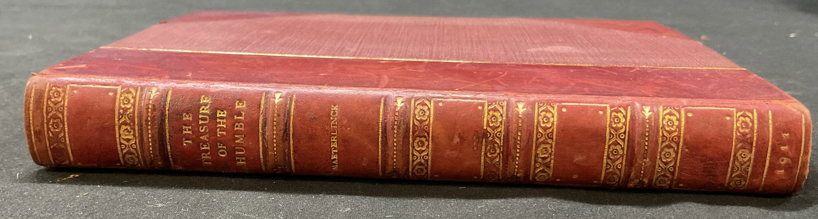 1911 The Treasure Of The Humble Bk Maeterlinck+: The Treasure Of The Humble by Maurice Maeterlinck. Published by Arthur L. Humphreys, 1911. Hard cover book. Measures approx 5.5 x 6.5 inches. Surface wear consistent with exposure. Book, vintage books