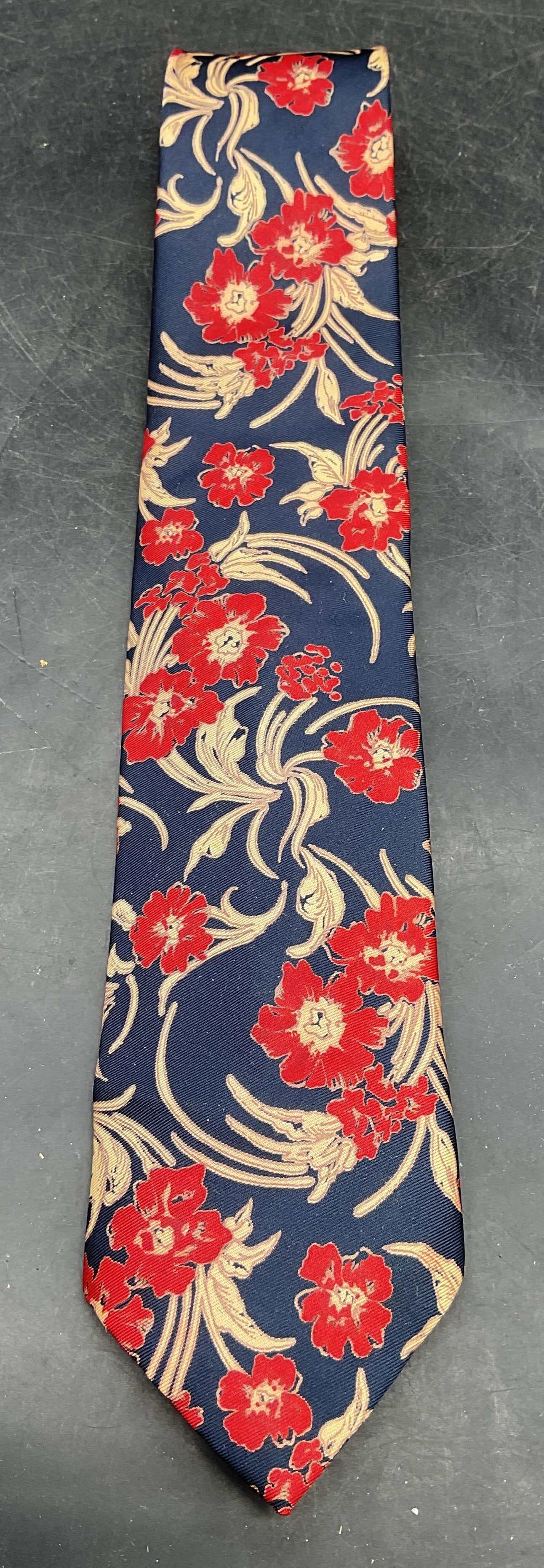 Vintage Berkley Red Blue Floral Tie (1 of 6)