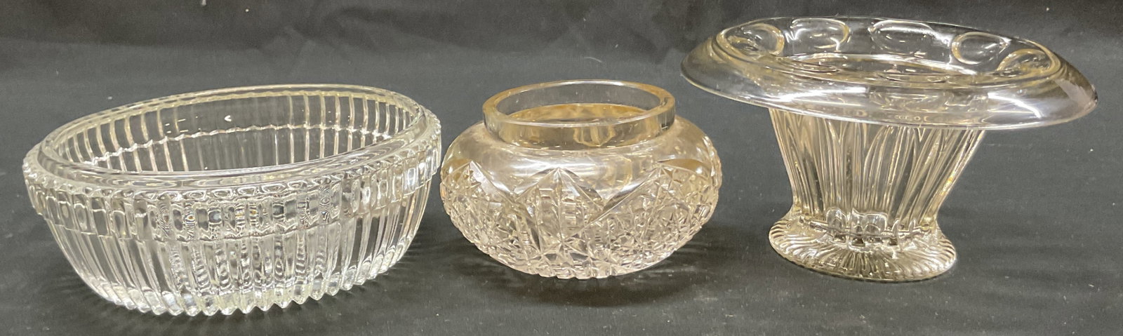 Lot 3 Vintage Assorted Glass Bowl & Vase (1 of 10)