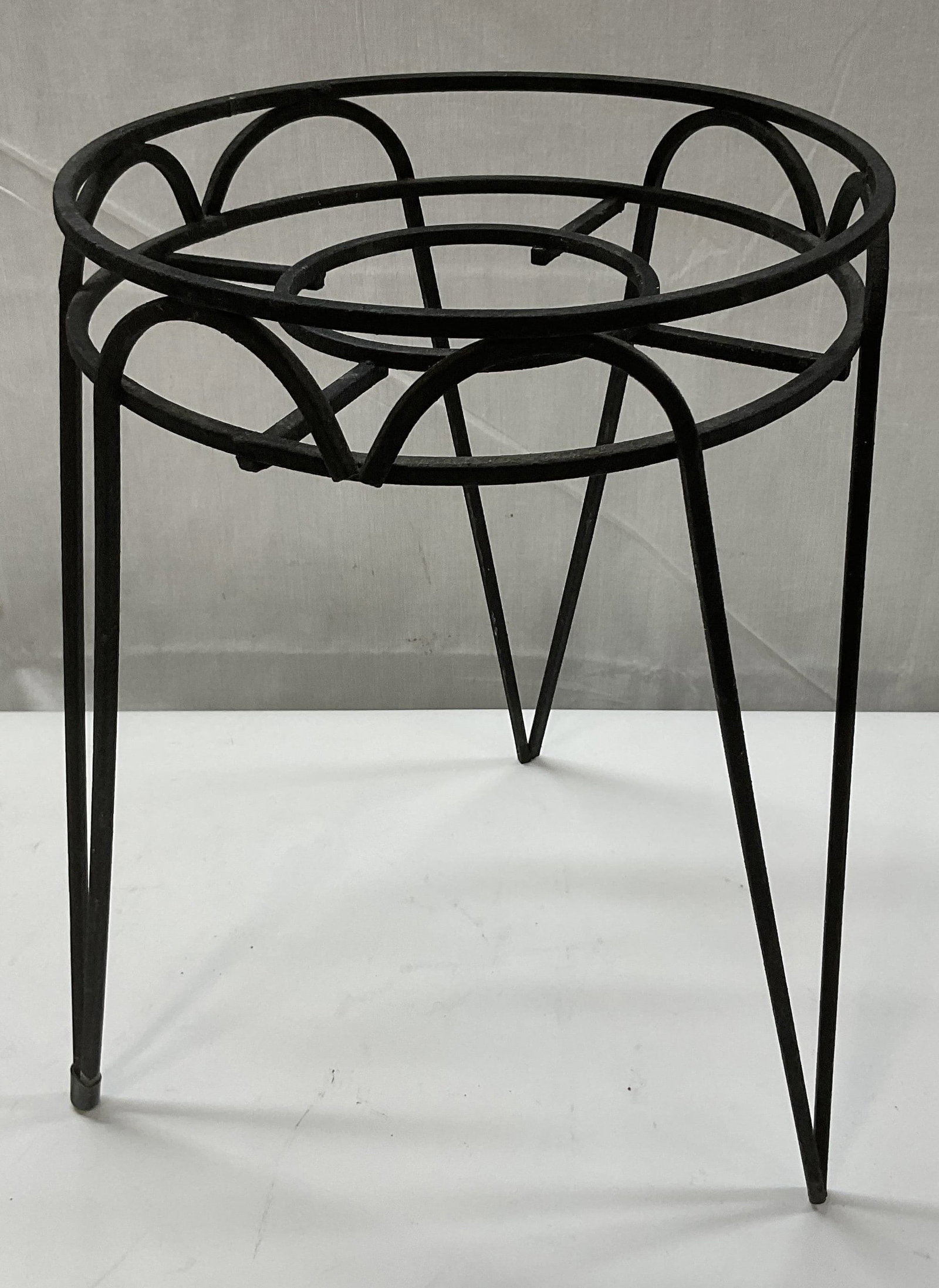 Black Coated Wrought Iron 15.25in Plant Stand (1 of 6)