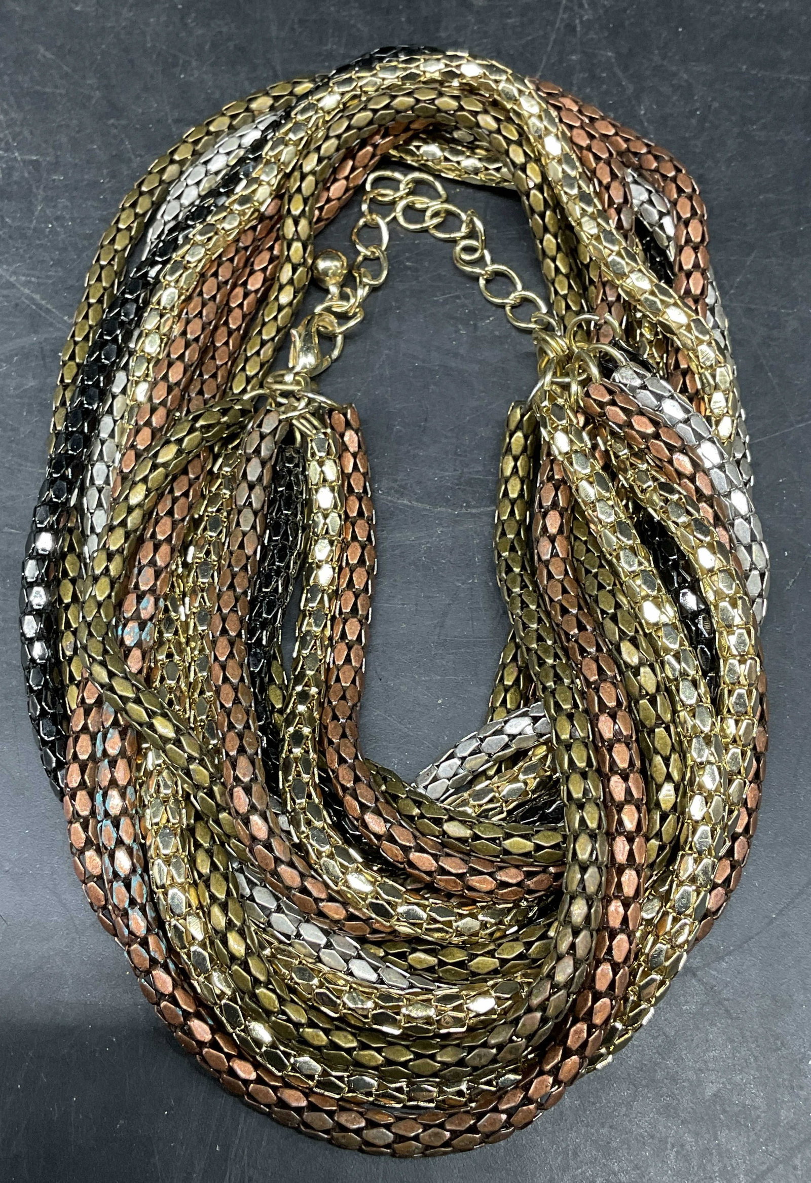 Gold, Silver, Copper Tone Mesh Chain Necklace: Vintage gold, silver, copper, and black toned mesh chain necklace. Drop length 10 inches. Some scratching. Jewelry, estate jewelry, costume jewelry, cocktail jewelry, fashion jewelry, accessories,