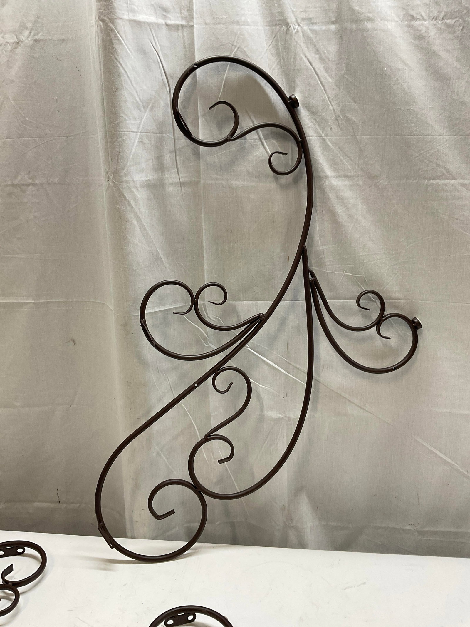 St 2 Brown Iron Scroll Pattern 25in Wall Mounts - 3