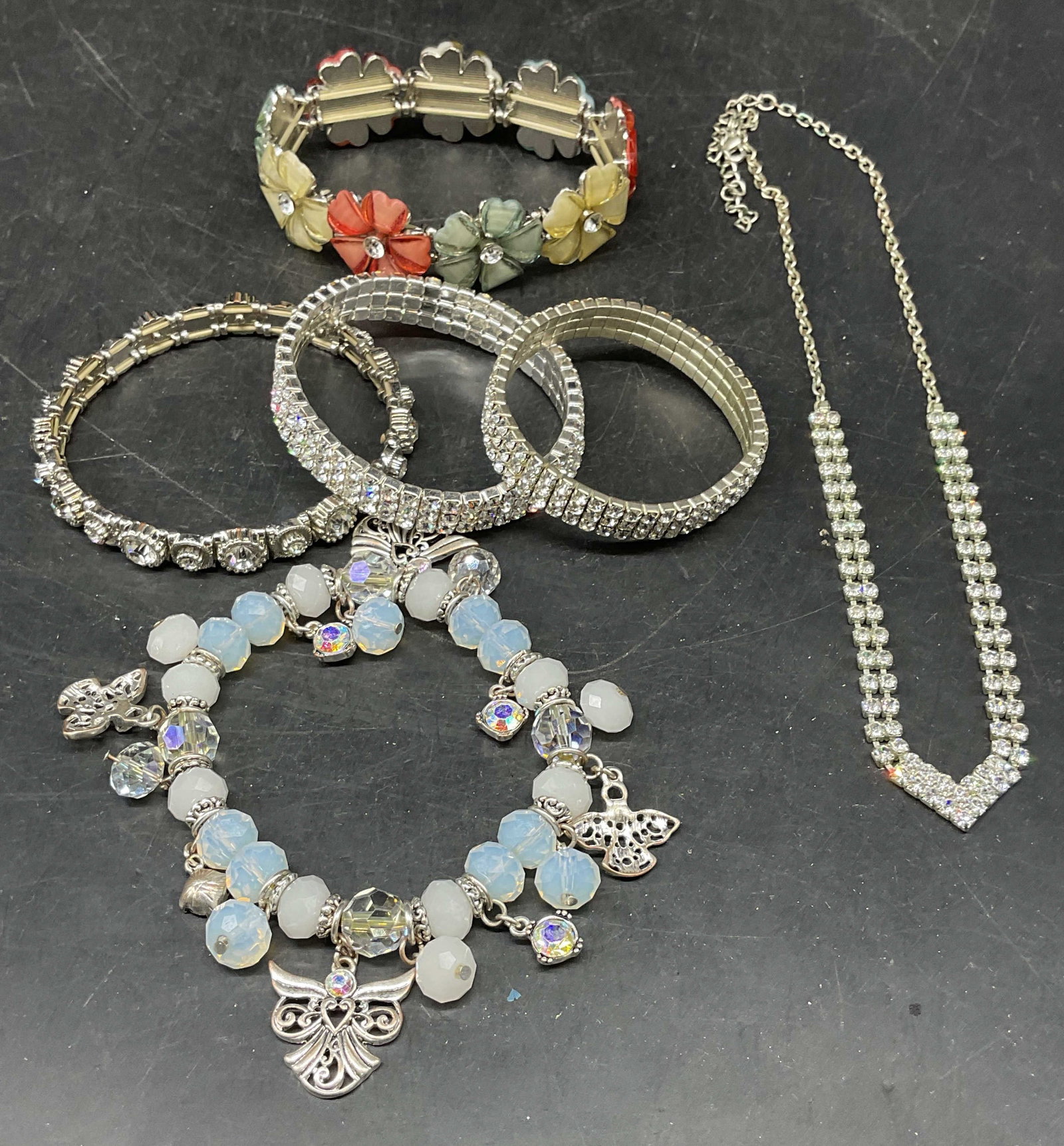 Lot 6 Vtg Crystal Bracelets & Necklace (1 of 7)