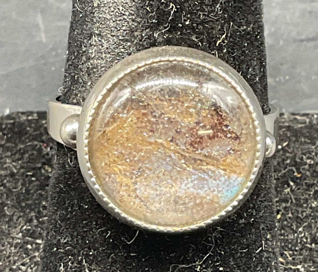 Silver Tone Iridescent Cocktail Ring (1 of 6)