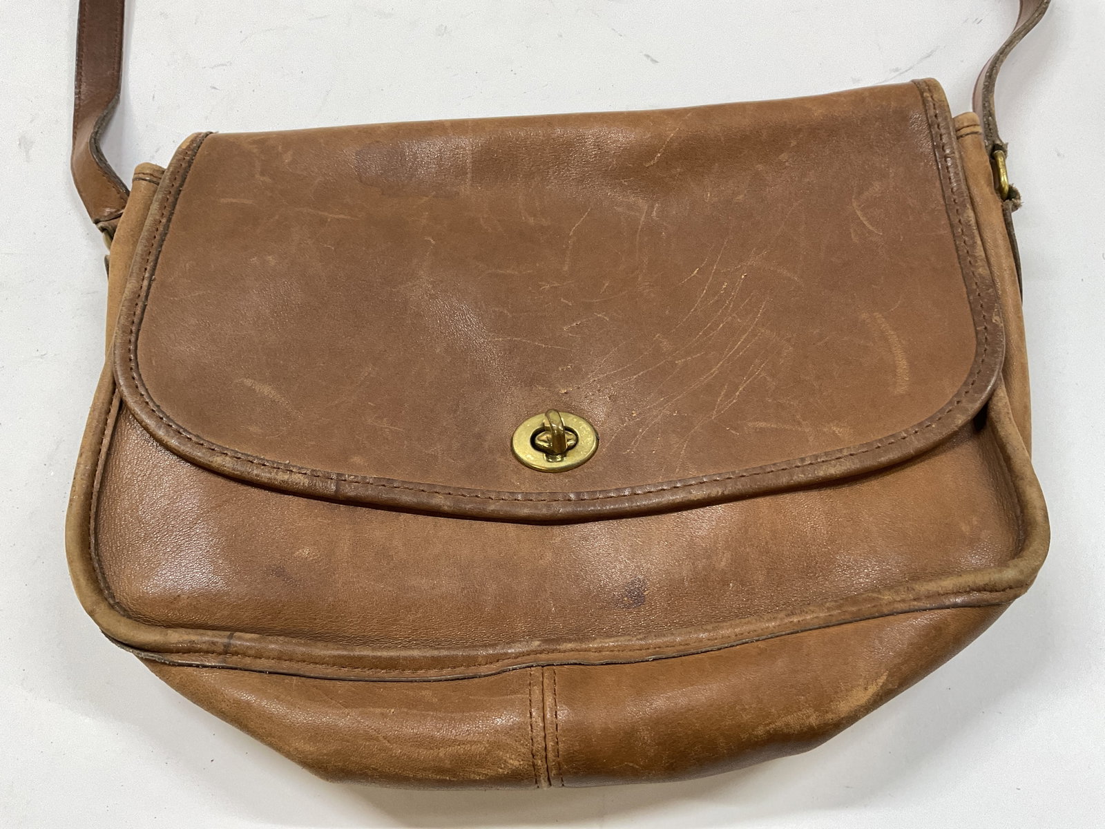 Coach Brown Leather Cowhide Shoulder Bag USA (1 of 10)