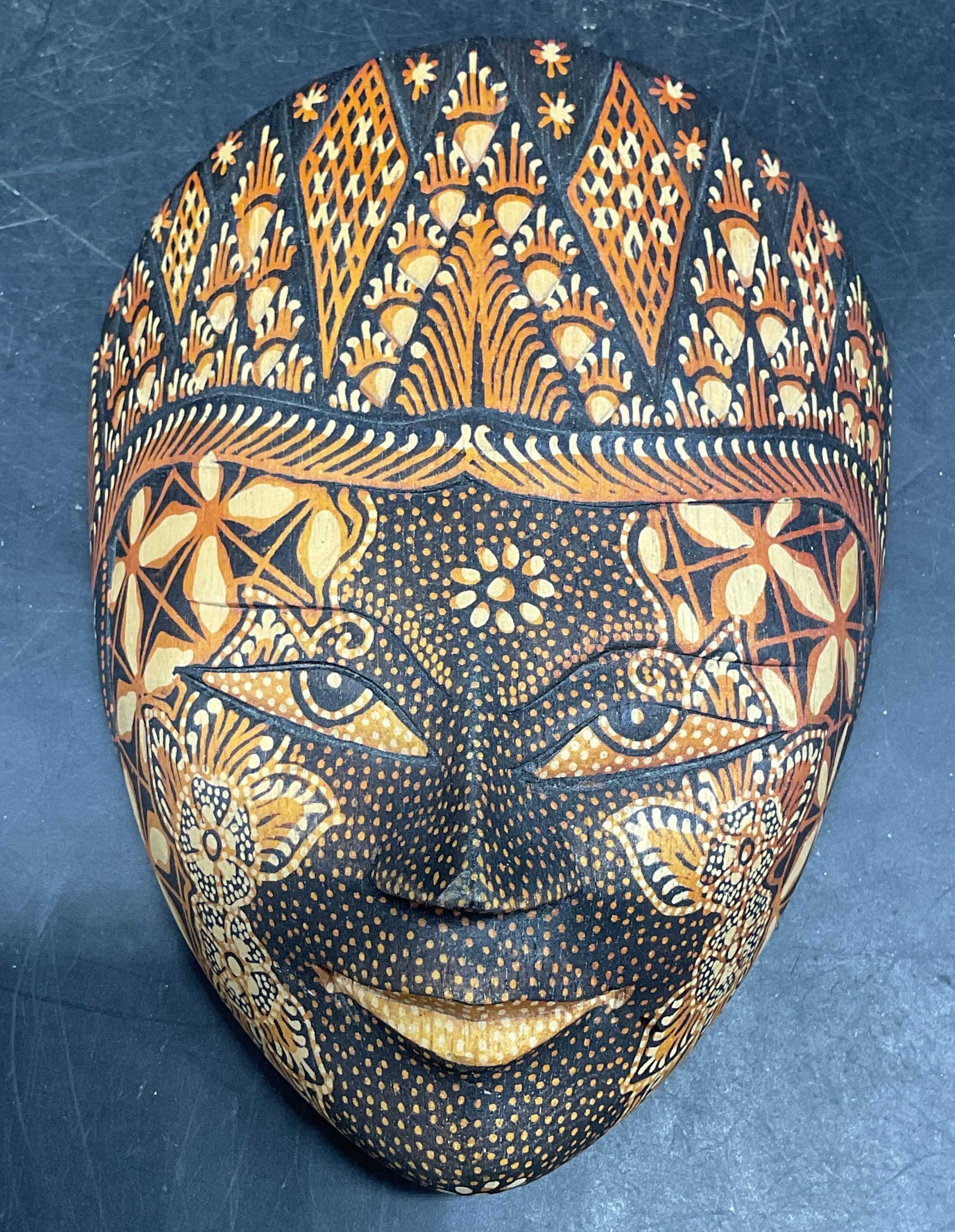 Traditional Carved Wood Wall Mask, Jamaica (1 of 6)