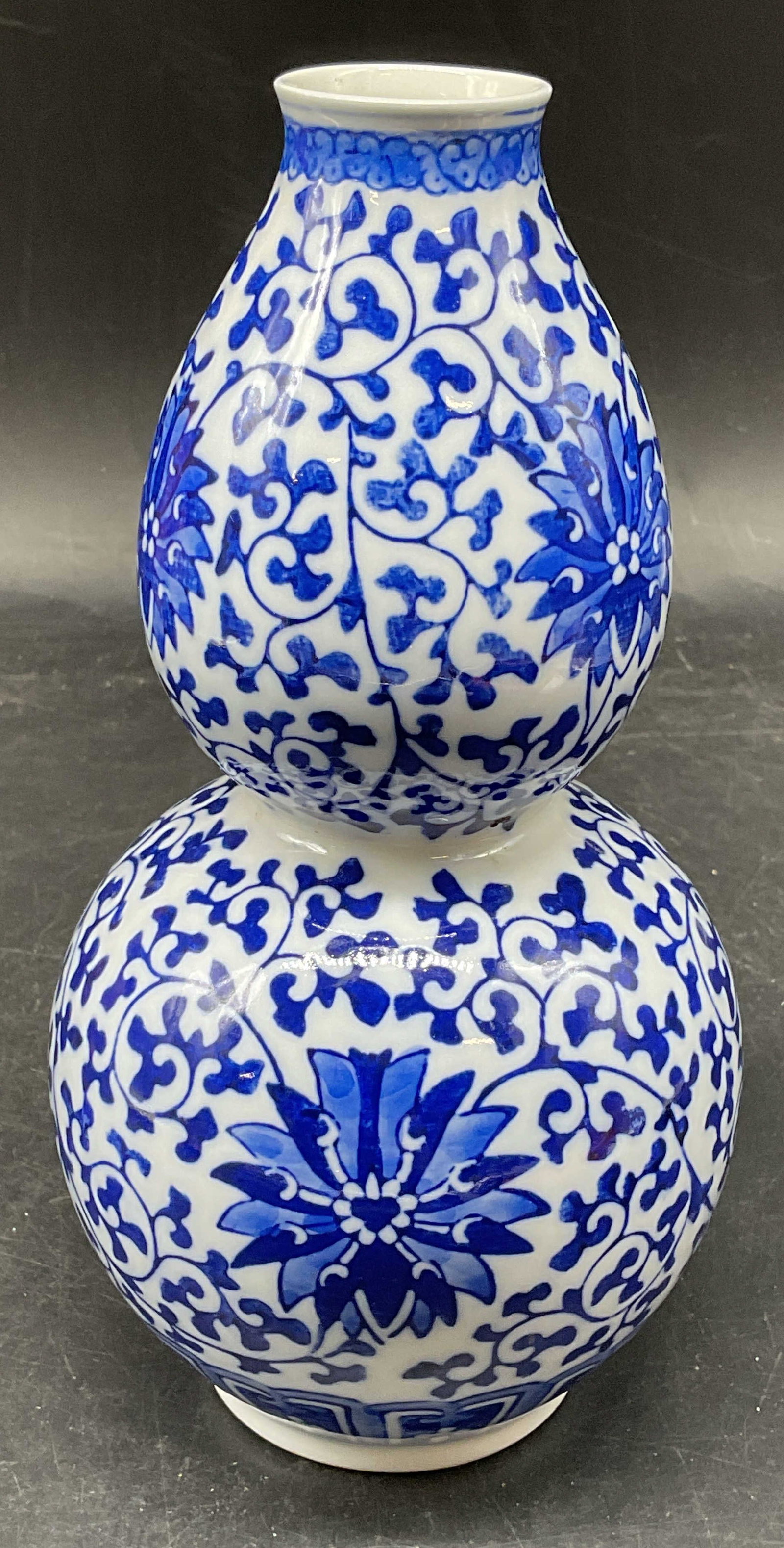 Signed Chinese Blue & White Porc Gourd Vase (1 of 6)