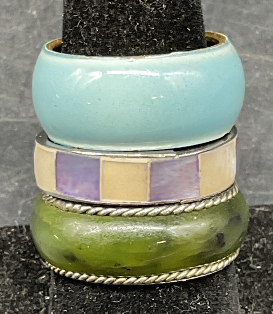 Lot 3 Mother of Pearl, Nephrite, Enamel Rings: Lot of 3 rings. Mother of Perl inlaid ring, nephrite inlaid ring, and blue enamel ring. Largest size 8. Some scratching. Jewelry, estate jewelry, costume jewelry, cocktail jewelry, fashion jewelry, ac