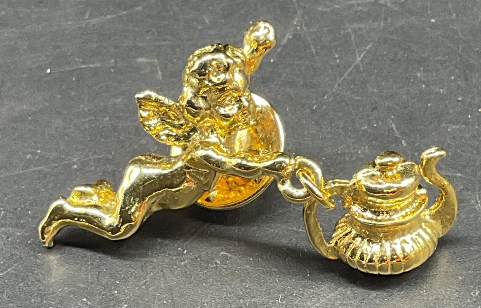 Kirks Folly Gold Tone Cherub & Teapot Pin (1 of 6)