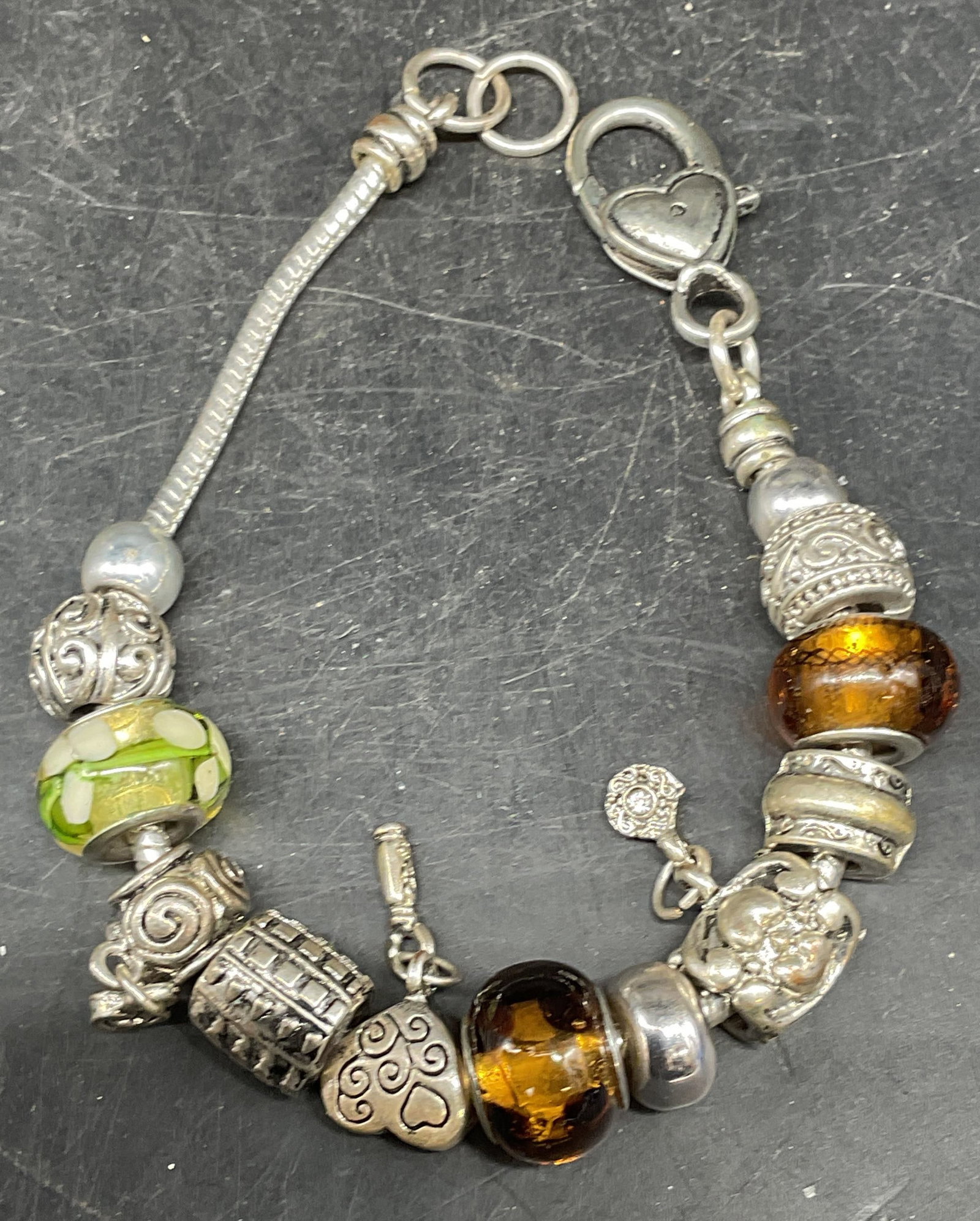 Silver Tone Art Glass Heart Charm Bracelet (1 of 6)