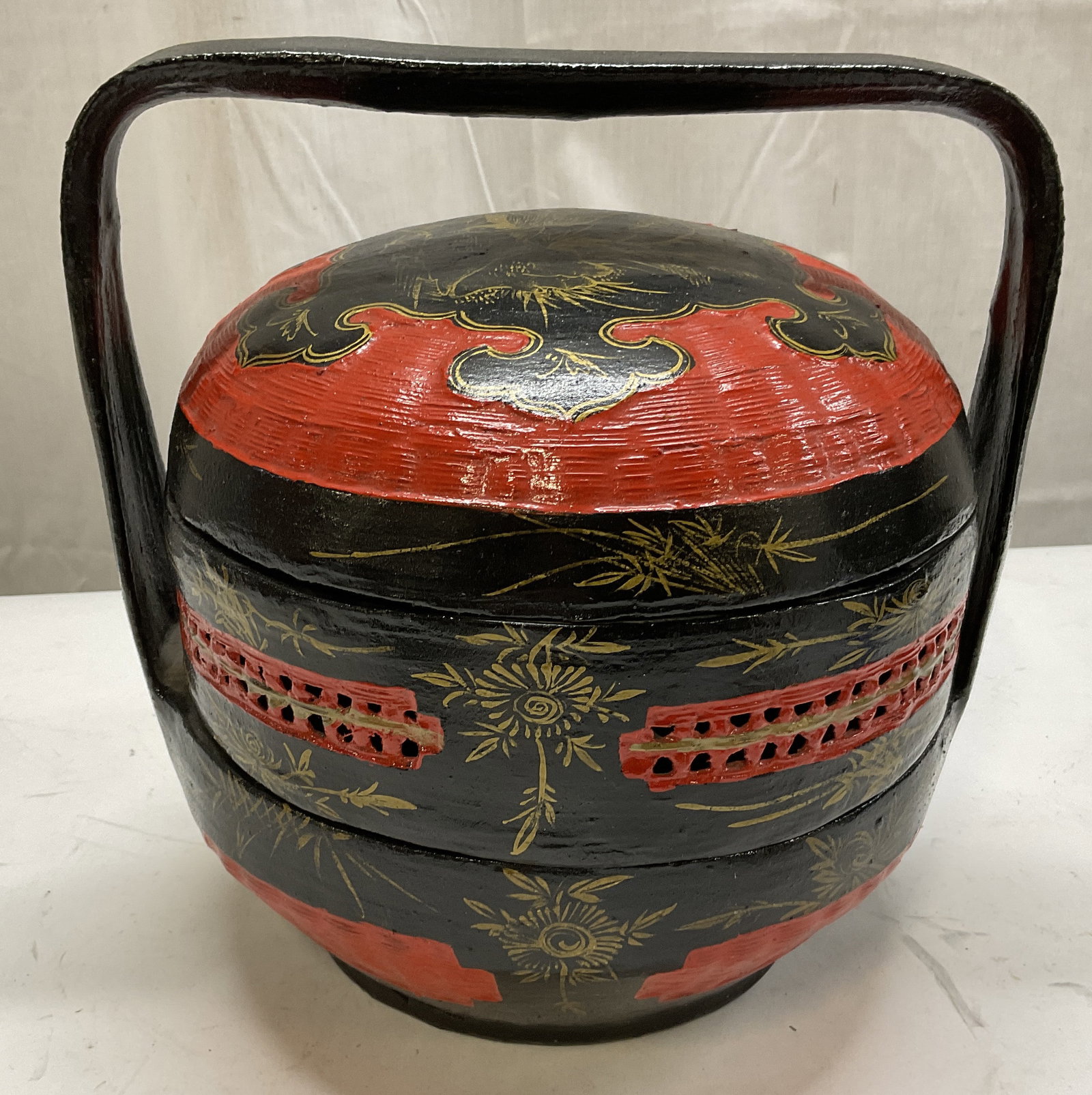 Traditional Chinese Lacquer Wood Wedding Basket (1 of 12)