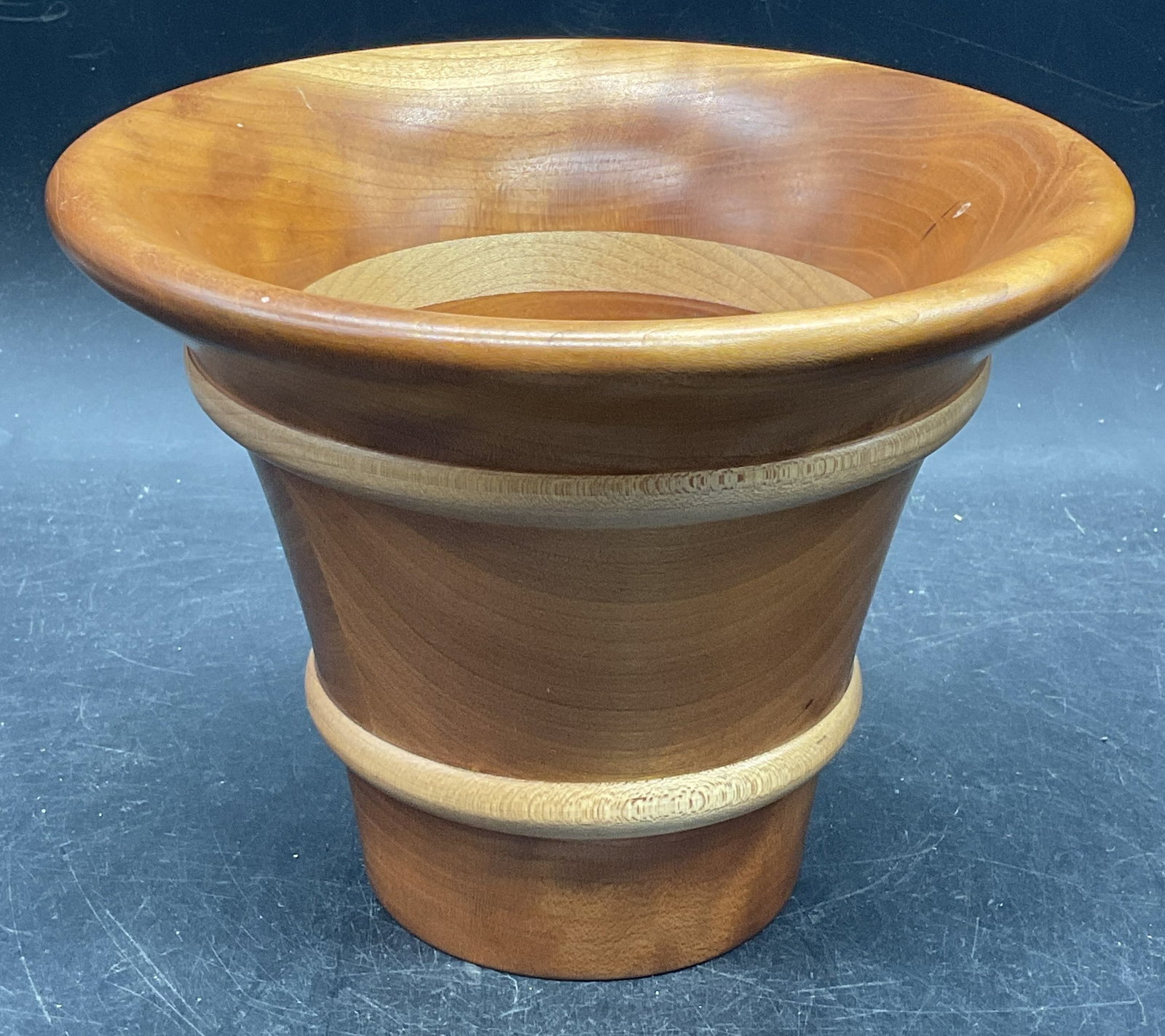 Perrella Cherry & Maple Turned Wood Vase USA (1 of 6)