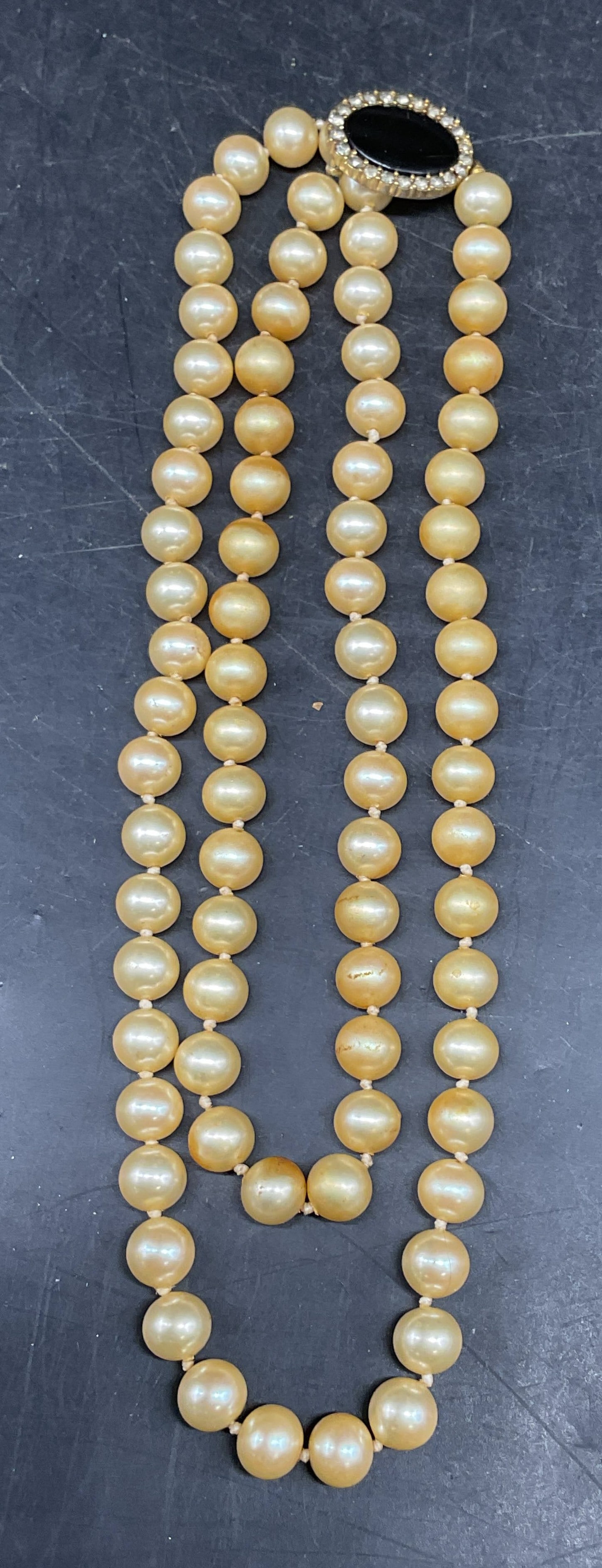 Vintage Faux Pearl Beaded Necklace (1 of 7)