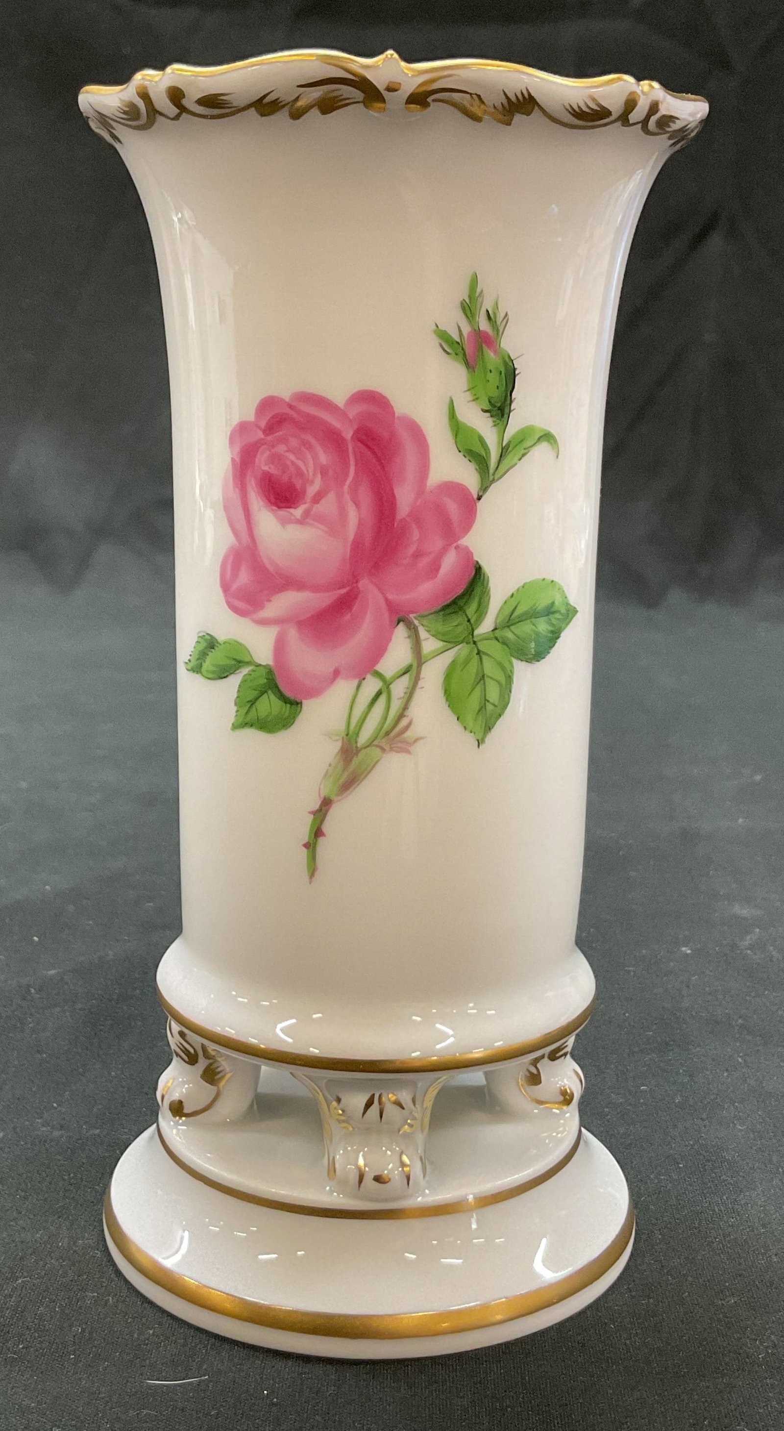 Meissen Porcelain Gilt Pink Rose Vase (1 of 7)
