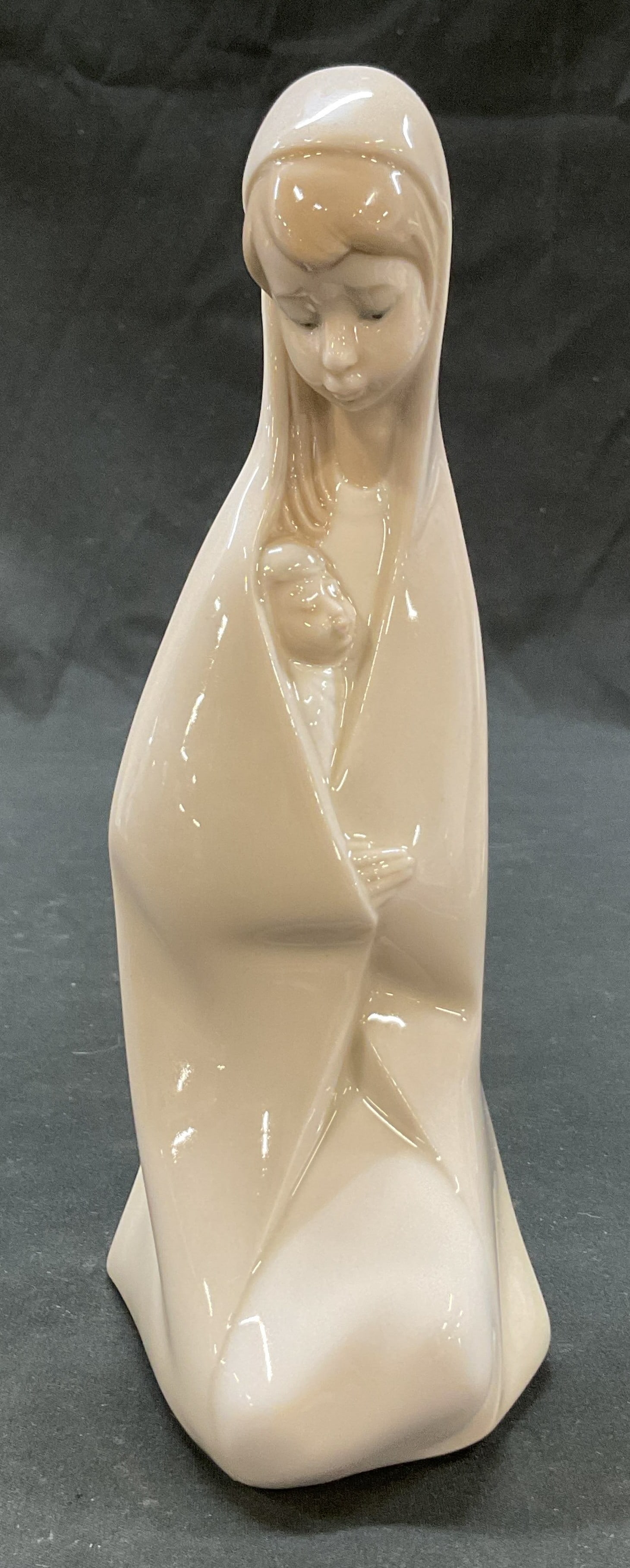 Lladro Porcelain Mother With Child Figure Spain (1 of 7)