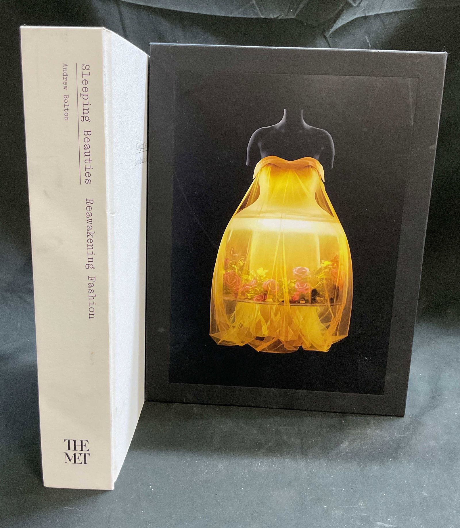 2024 Sleeping Beauties Fashion Illus Bk Bolton+: Sleeping Beauties Reawakening Fashion by Andrew Bolton. Photographs by Nick Knight. Published by The Metropolitan Museum Of Art, 2024. Hard cover book. Comes with book case. Contains illustrations.