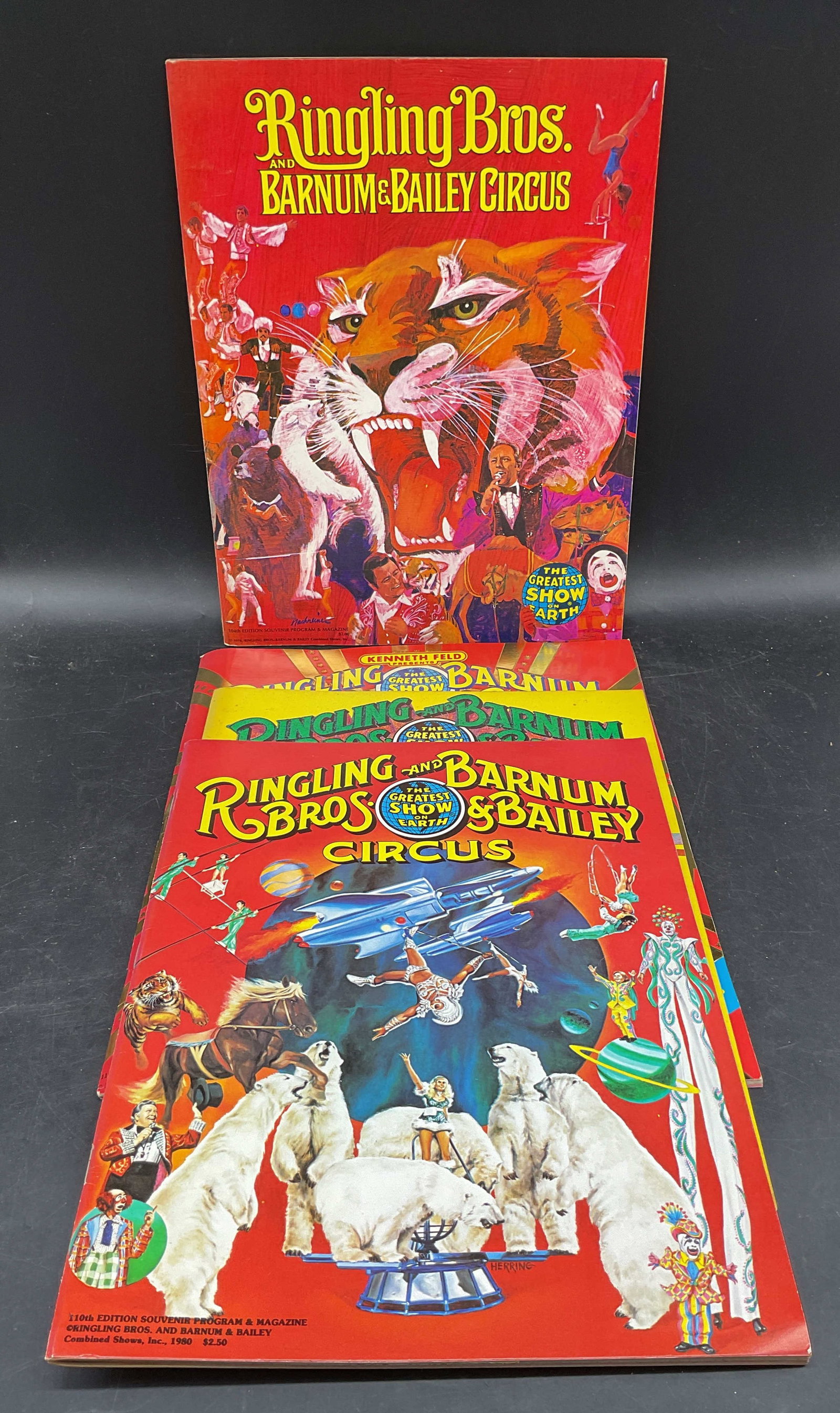 Lot 4 1970s-80s Ringling Circus Souvenir Programs (1 of 6)
