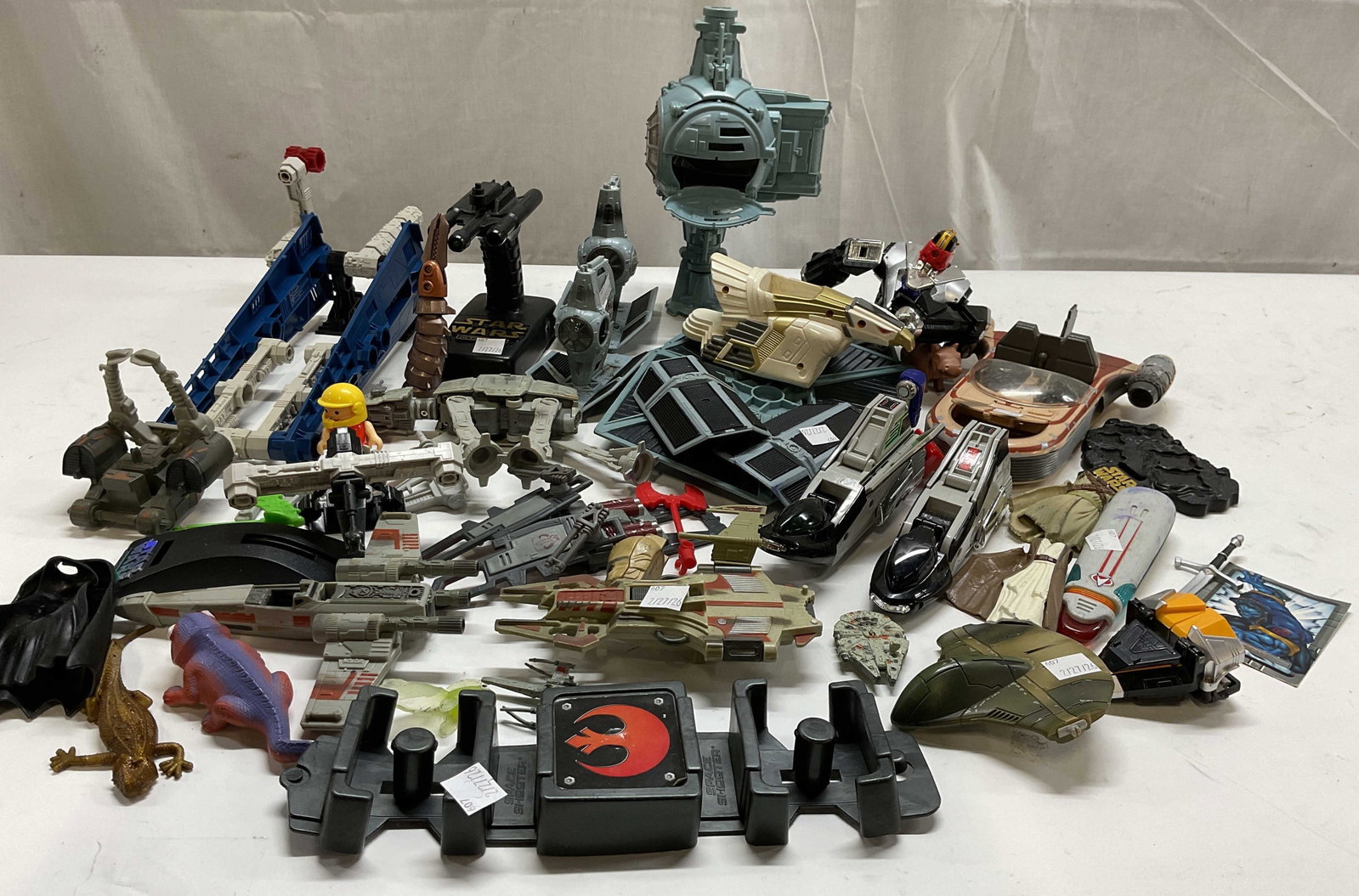 Group 30+ Star Wars Toys and parts: Miscellaneous Star Wars pieces , parts and more, circa 1970s, includes one marvel trading card of Beast, bulk
