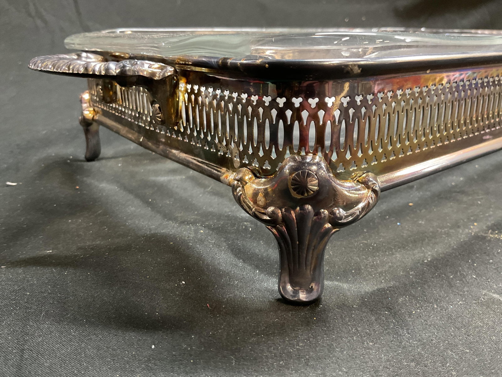 Silver Plate Pierced Footed Serving Stand w Pyrex - 3