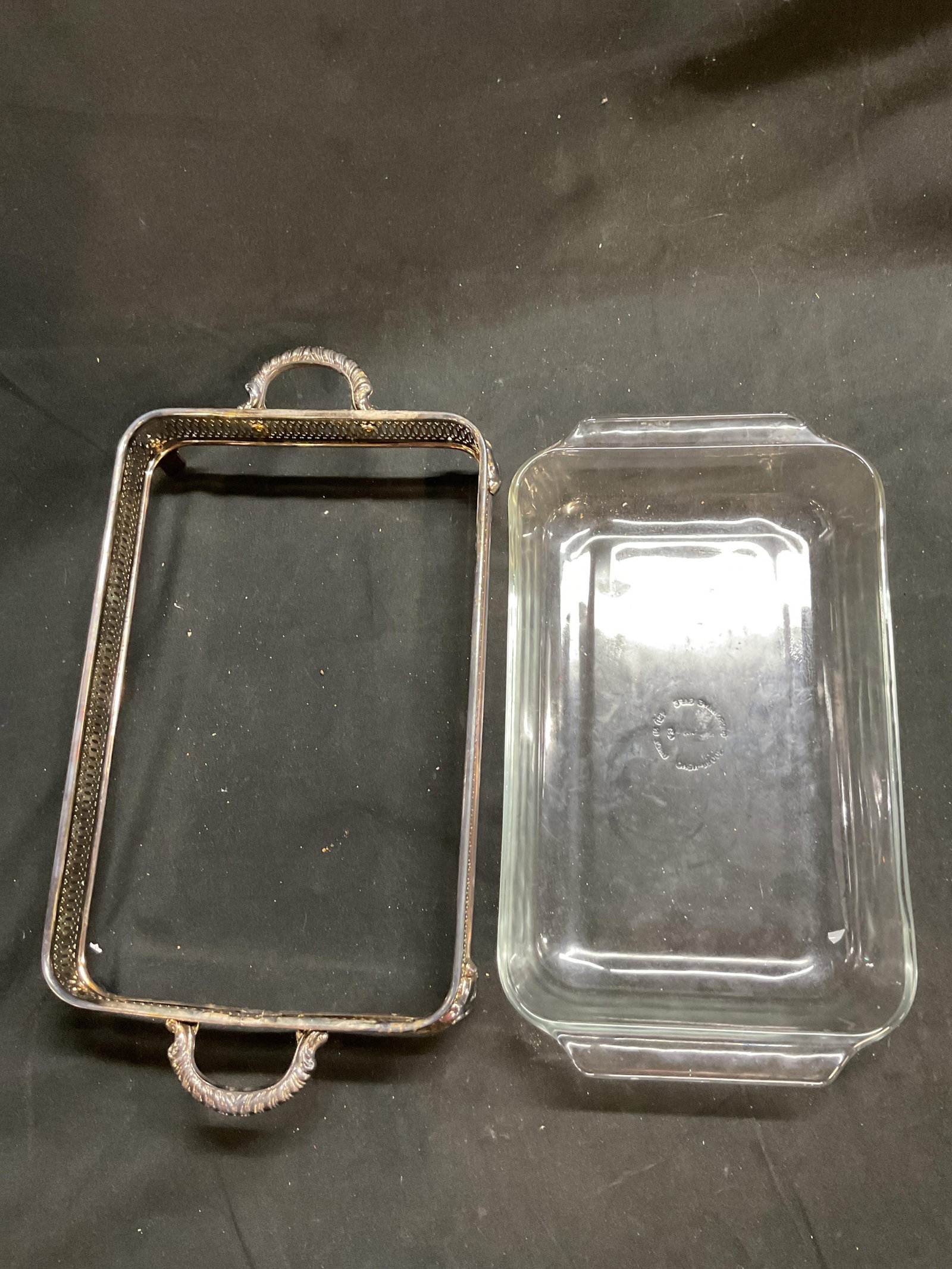 Silver Plate Pierced Footed Serving Stand w Pyrex - 4