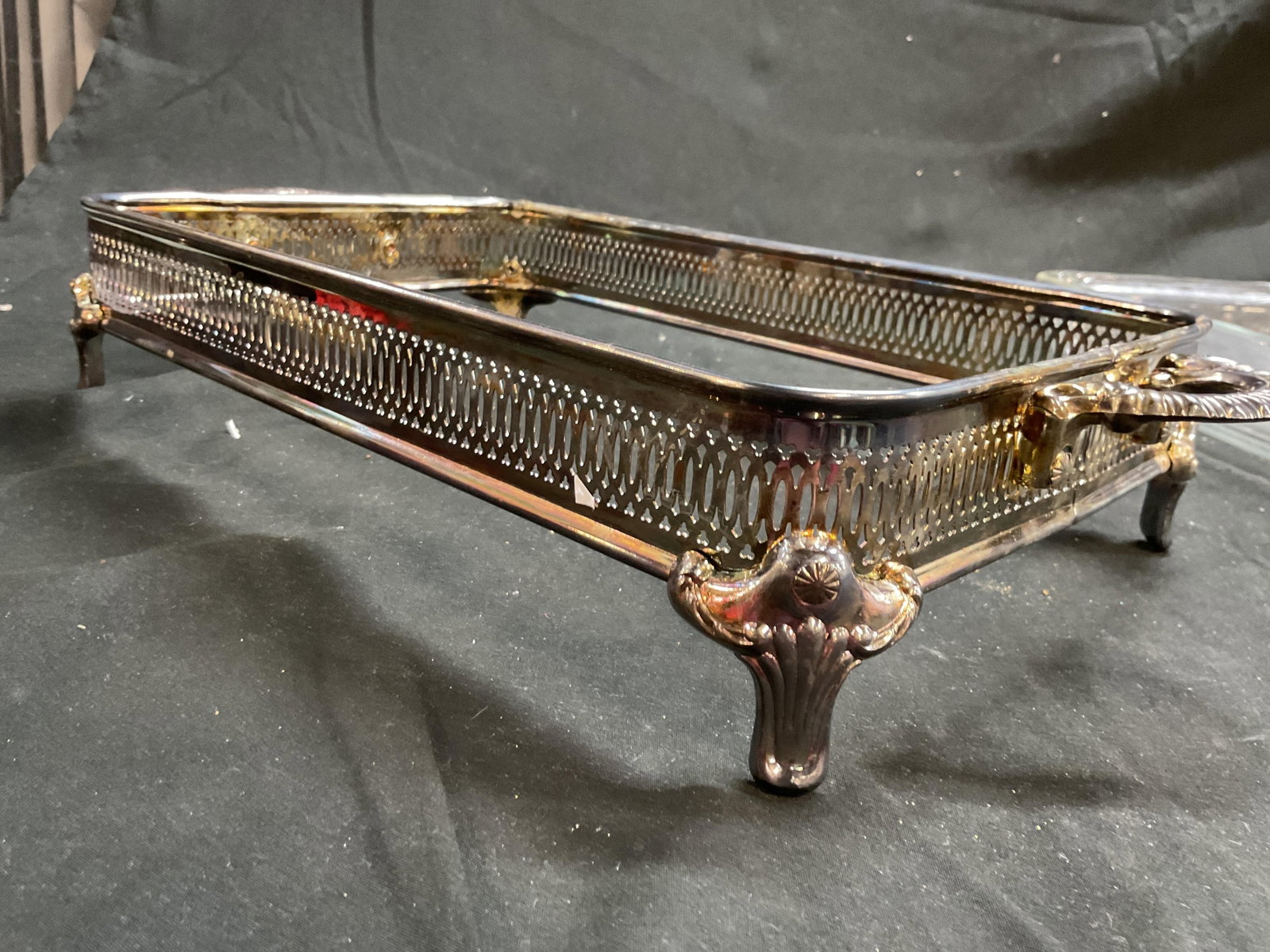 Silver Plate Pierced Footed Serving Stand w Pyrex - 5