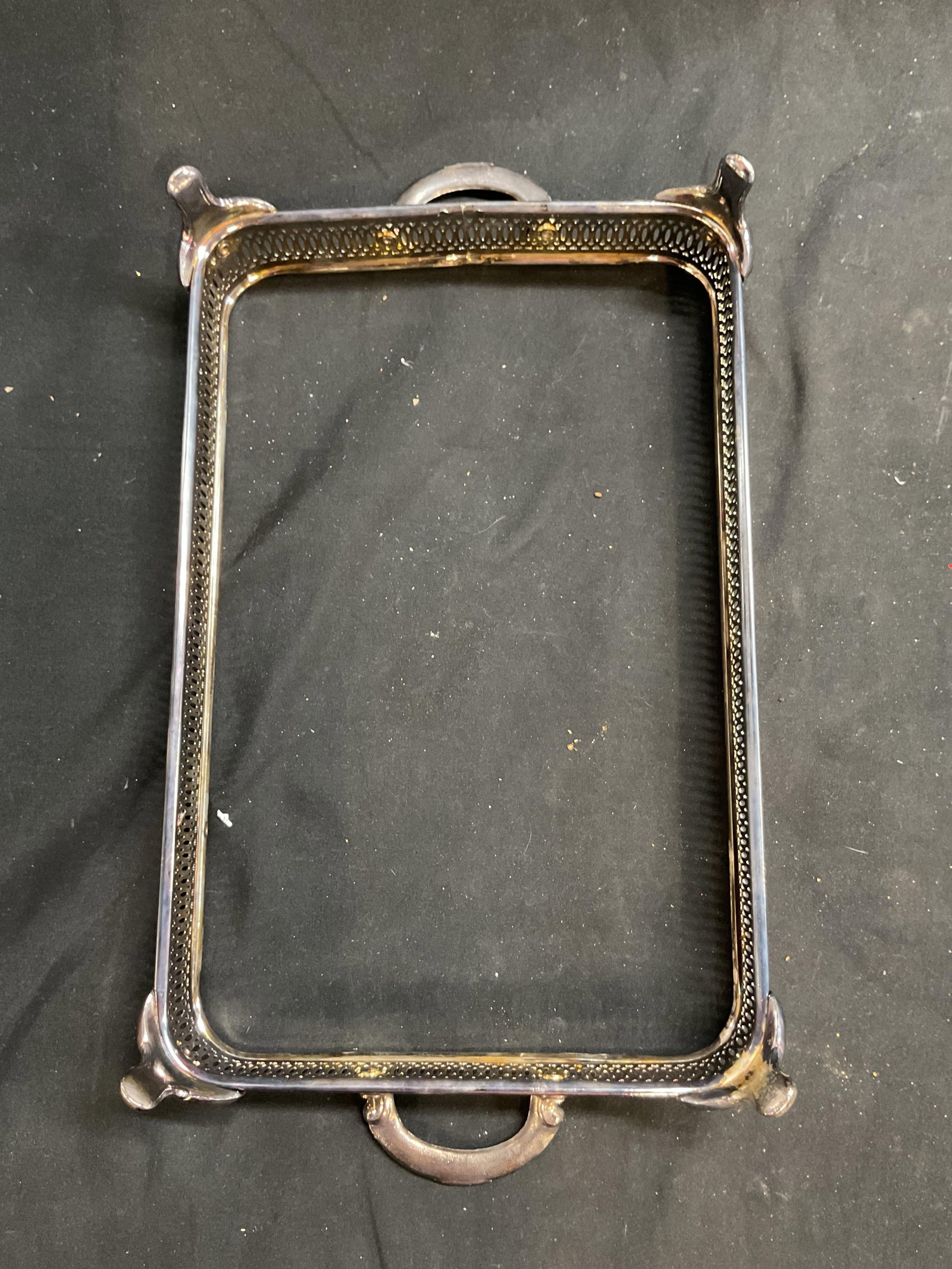 Silver Plate Pierced Footed Serving Stand w Pyrex - 8