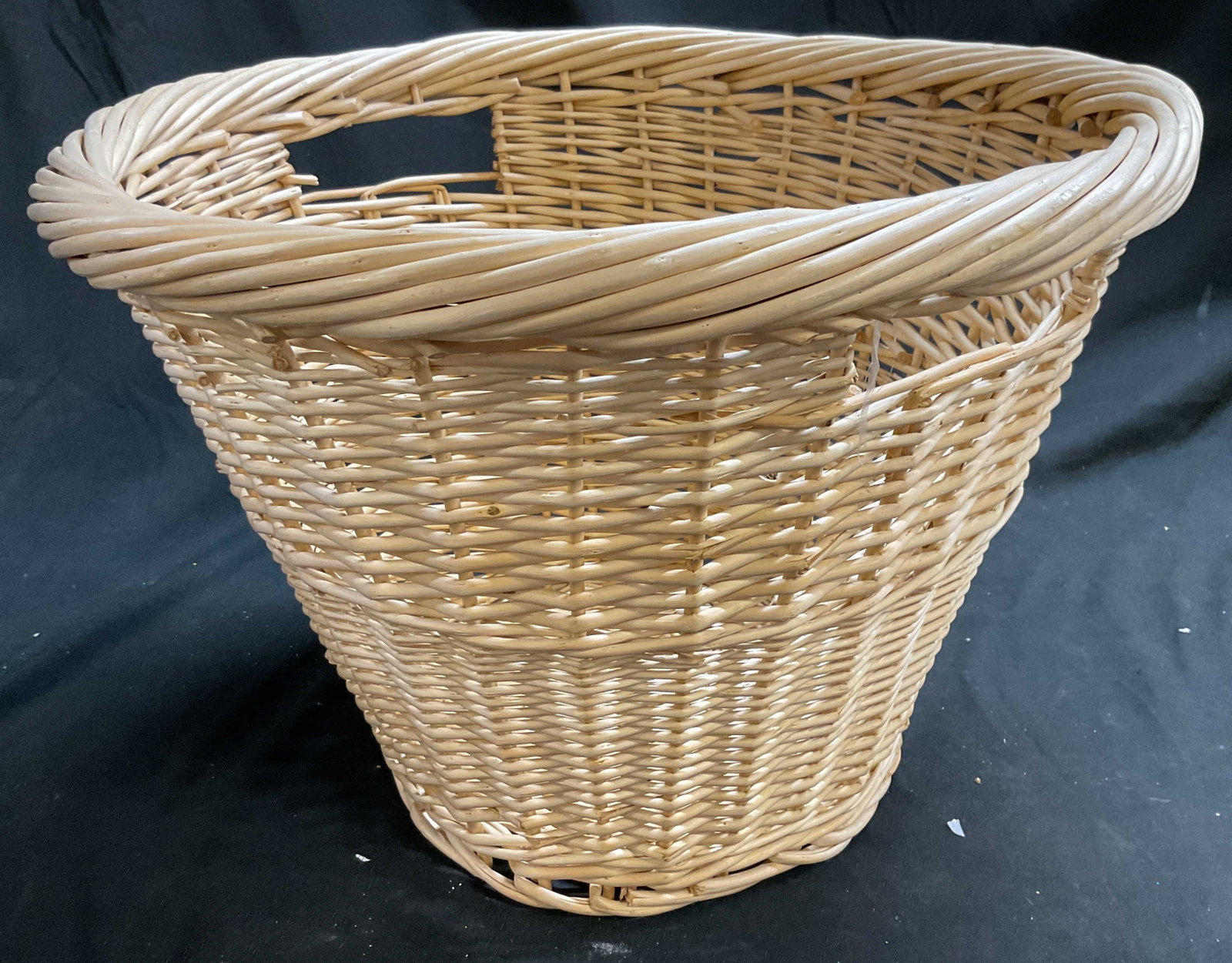 Open handled woven straw storage Basket: Woven basket, some wear measures approx. measures ht app 13 inches, diameter app 19 inches, bulk