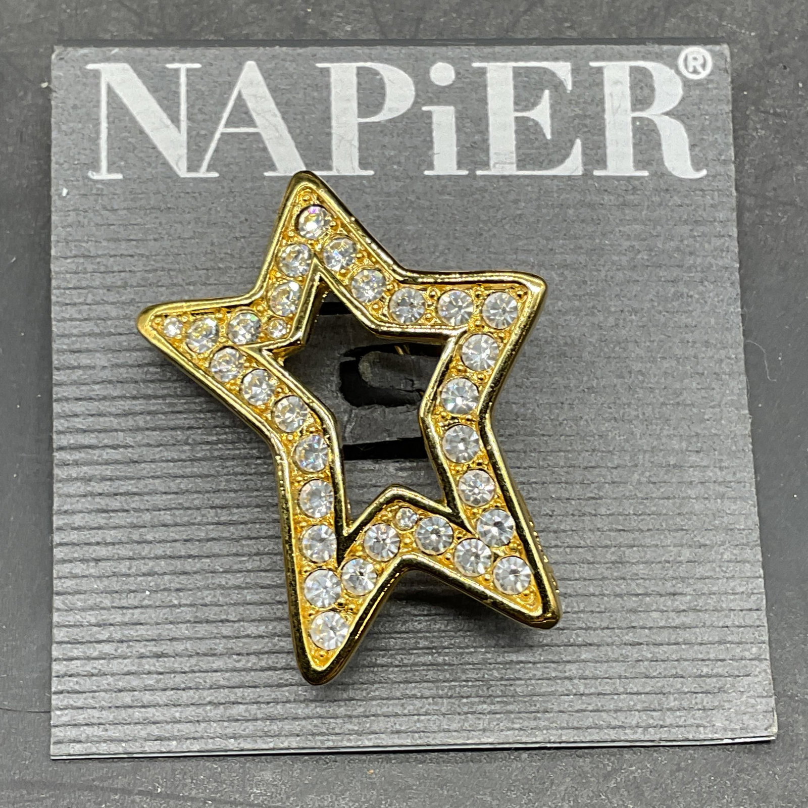 VTG Napier Gold Tone Crystal Star Brooch NWT: Vintage Napier gold tone crystal star brooch. Measures approx. 1.5 inches wide. New with tag. Jewelry, costume jewelry, cocktail jewelry, fashion jewelry, accessories, fashion accessories, wearables, 