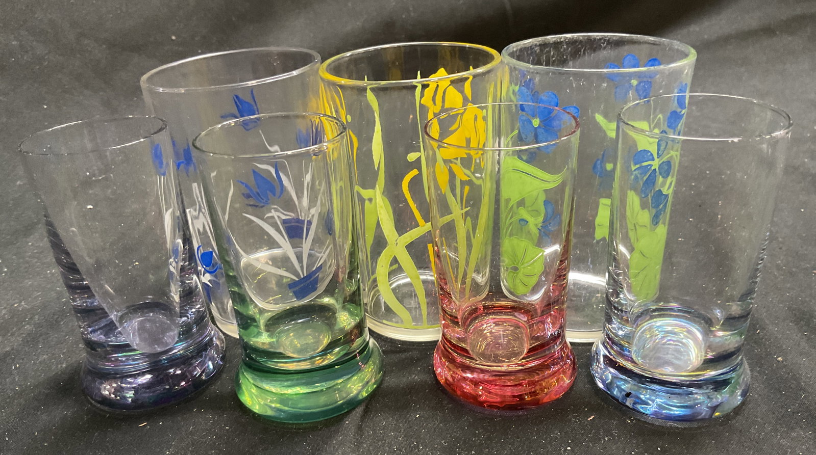 7 vintage colorful juice and shot glasses (1 of 10)
