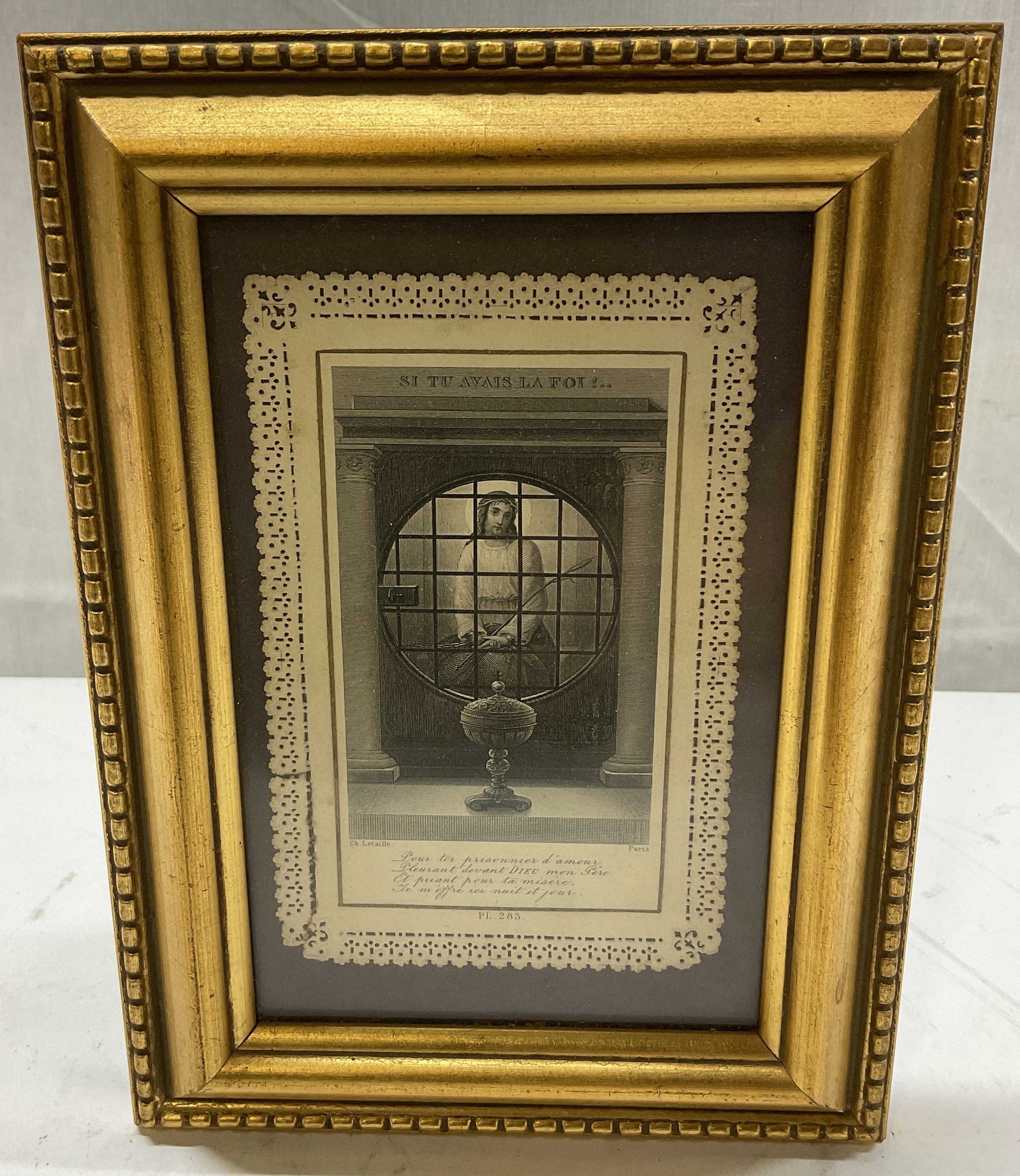ANTQ FRENCH Letaille Framed Holy Card: Antique French Letaille Paris Framed Holy Card. Intricate Paper Lace Work. Piece PL. 283. French Text on Bottom Translates to A Prayer for Prisoners of Love. Painted Gilt Wooden Frame. Condition