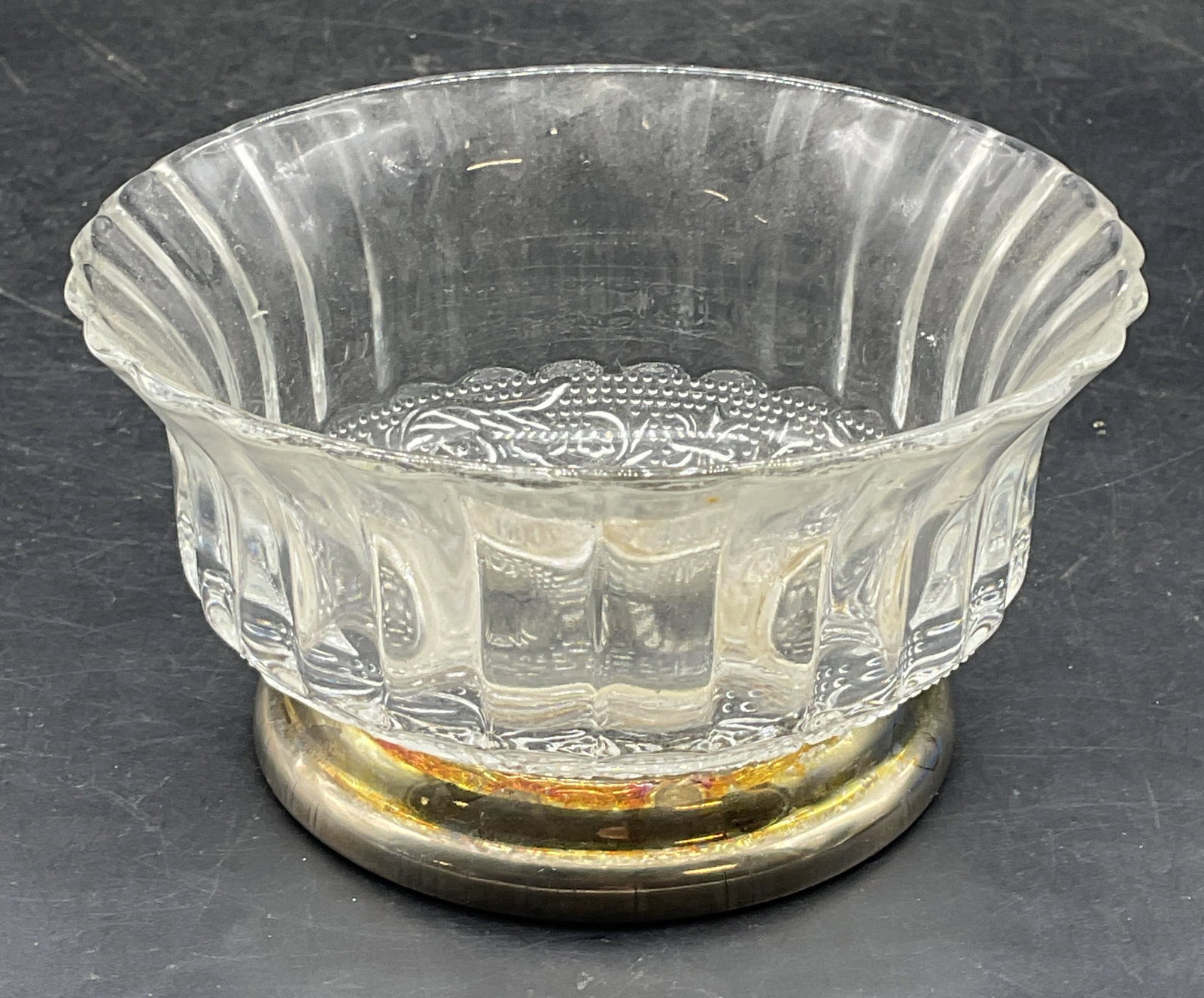 KIG Silver Plated Footed Glass Bowl (1 of 6)
