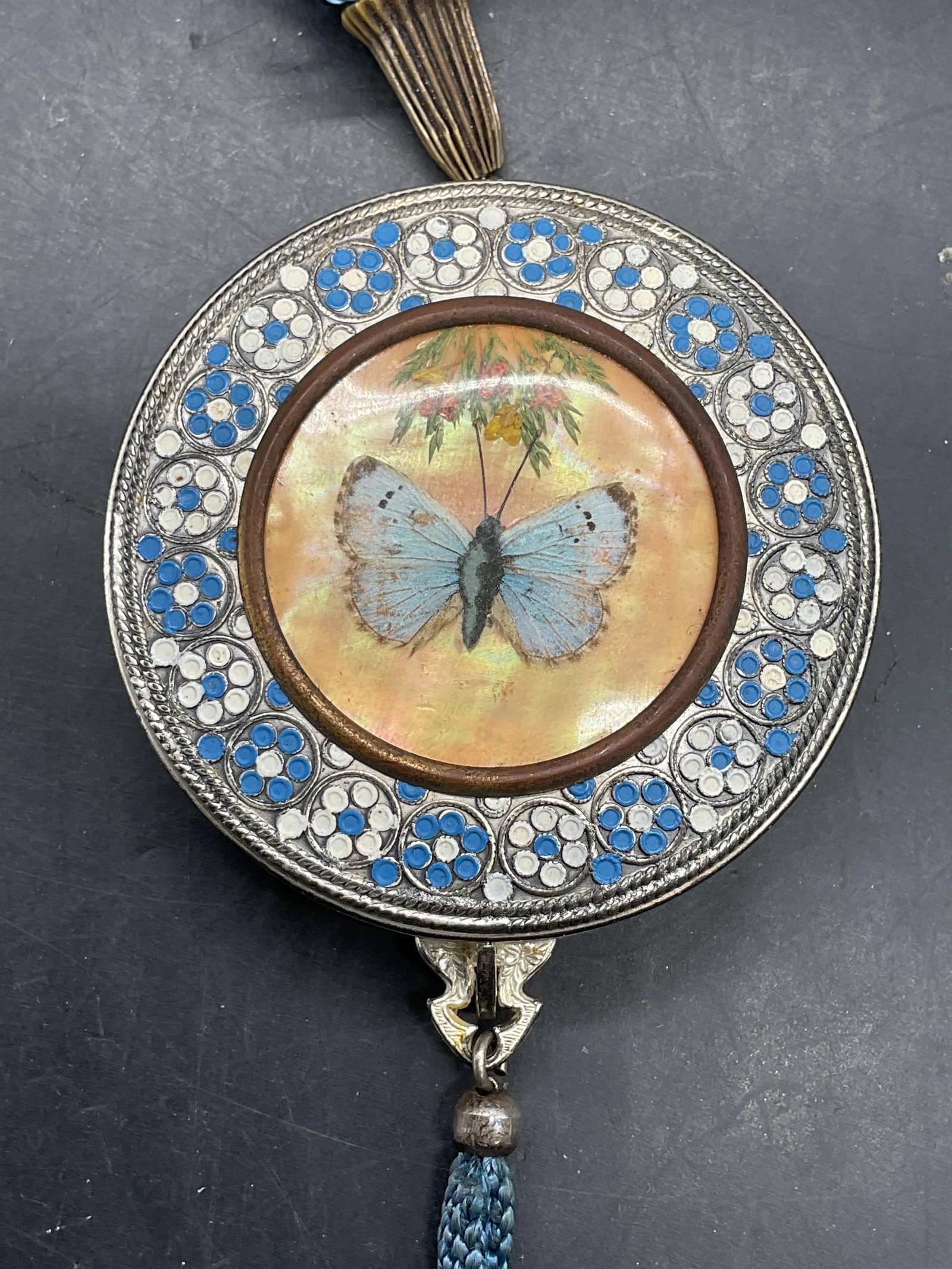 Vintage May Fair Butterfly Powder Compact (1 of 6)