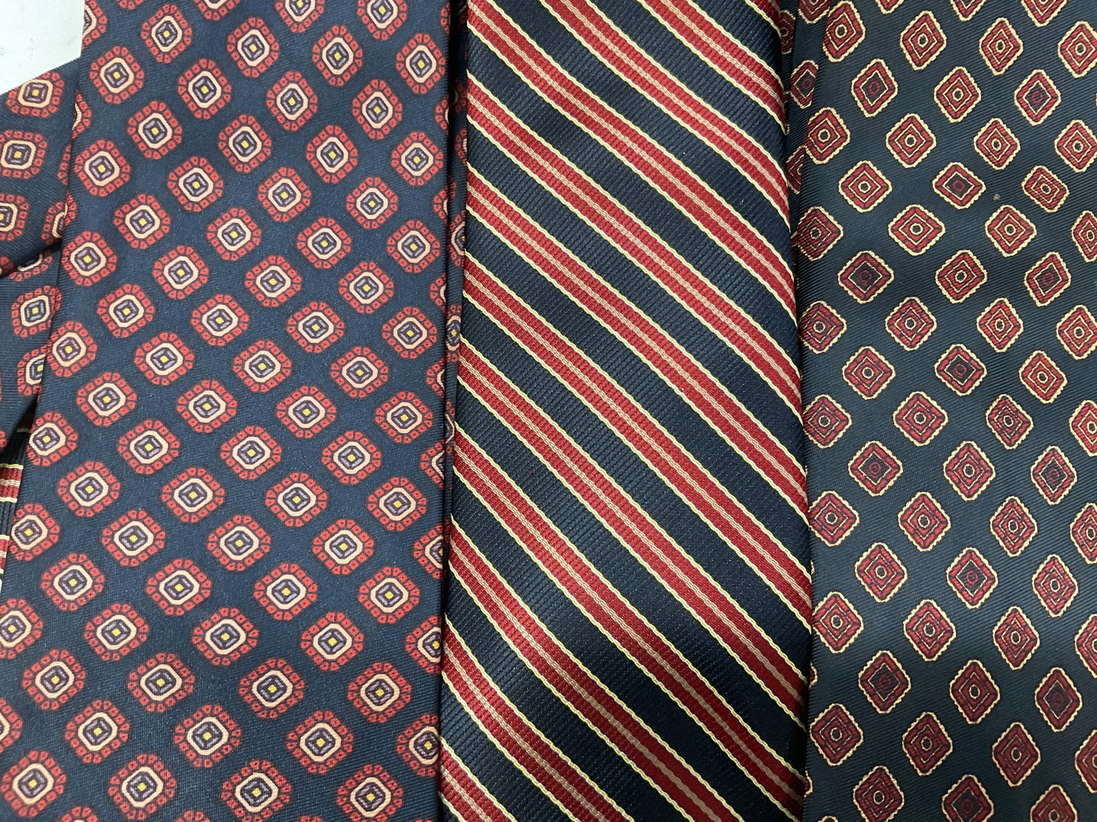 Lt3 Red & Navy Ties - 7