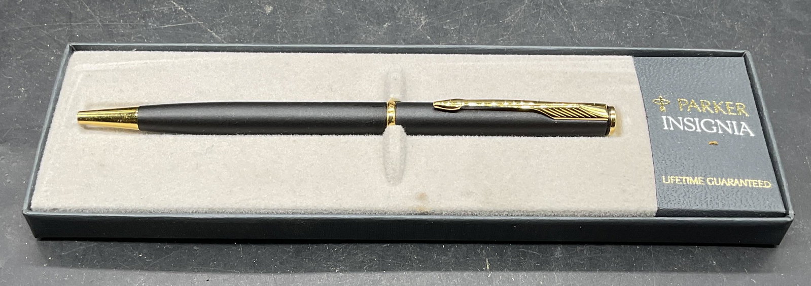 Parker Insignia Ballpoint Pen with Box (1 of 6)