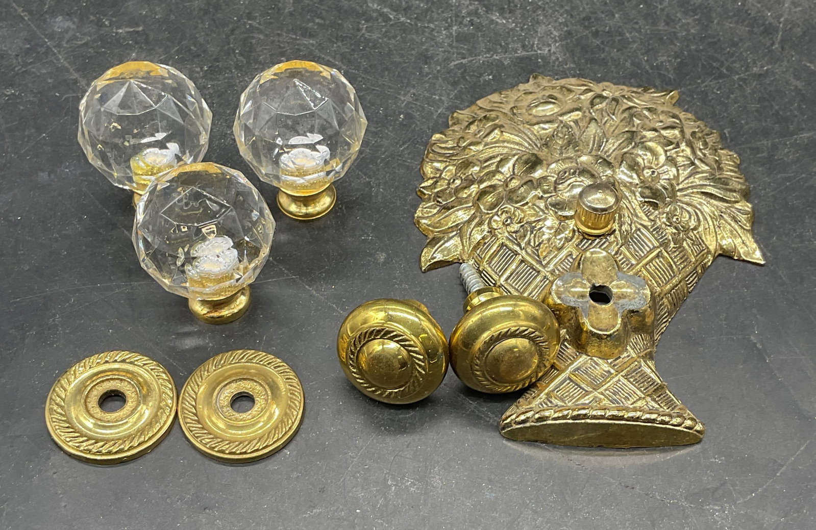 Lot 8 Architectural Salvage, Knobs & Hardware (1 of 6)
